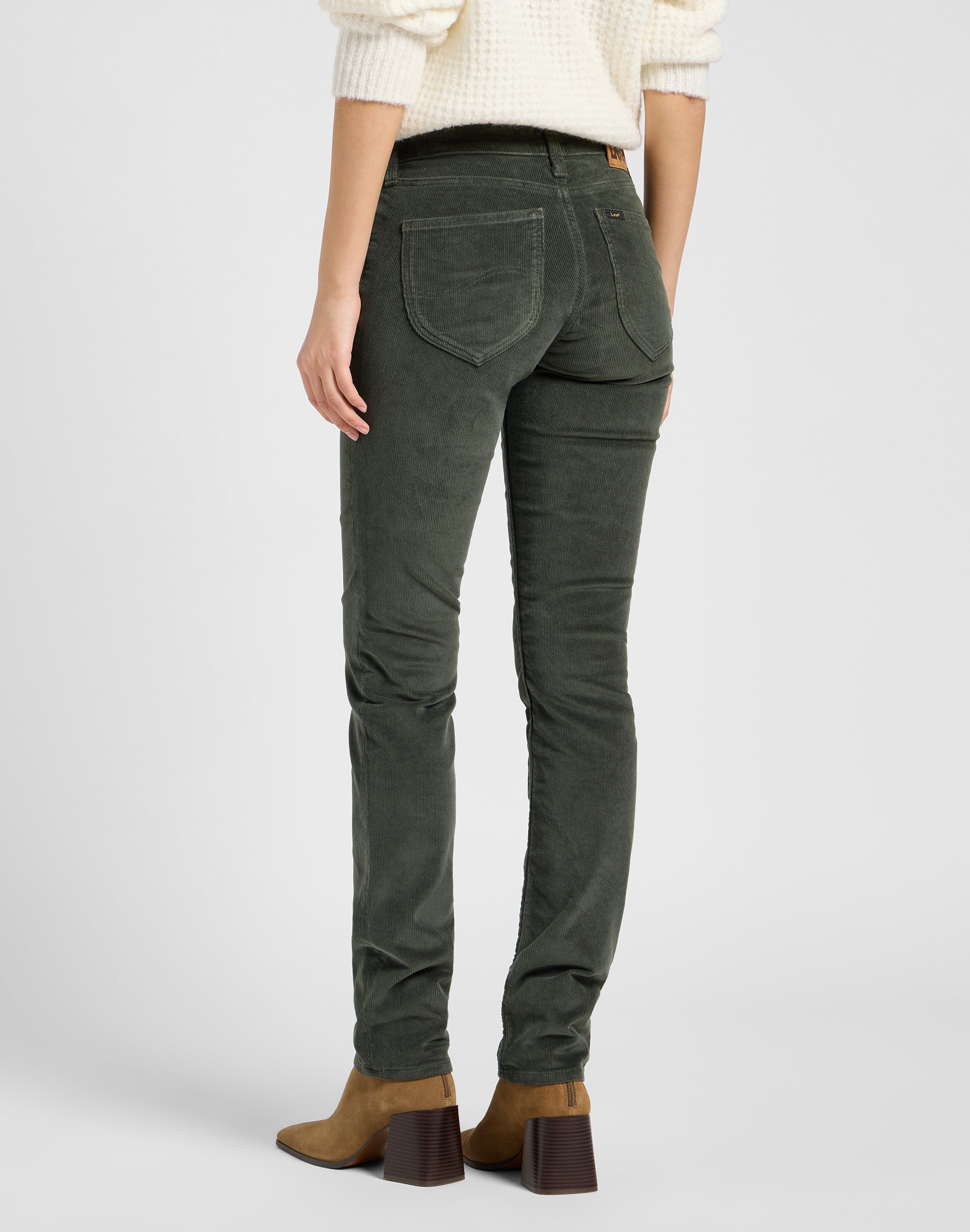 Marion in Olive Gray Hosen Lee