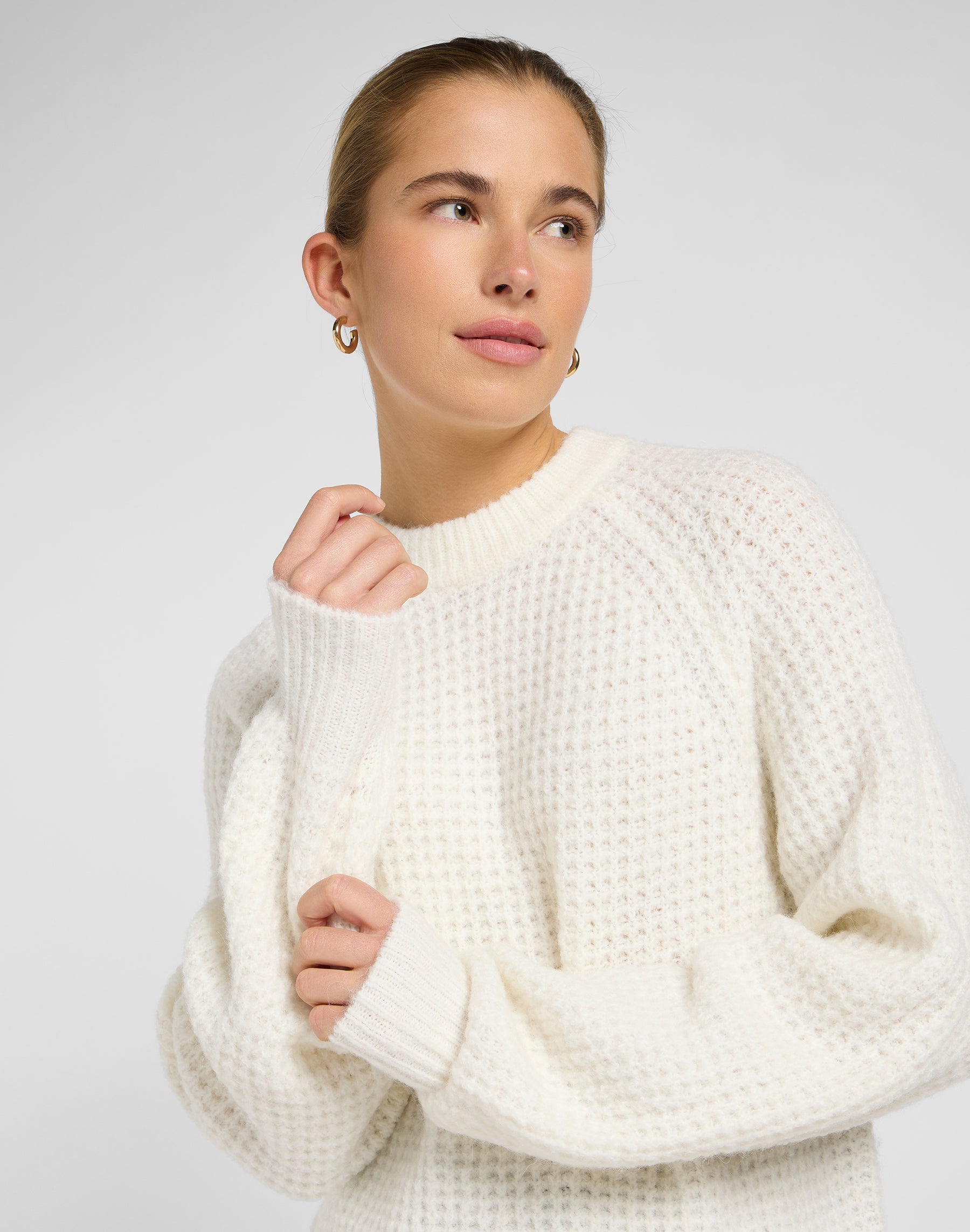 Knit Sweater in Ecru Pullover Lee