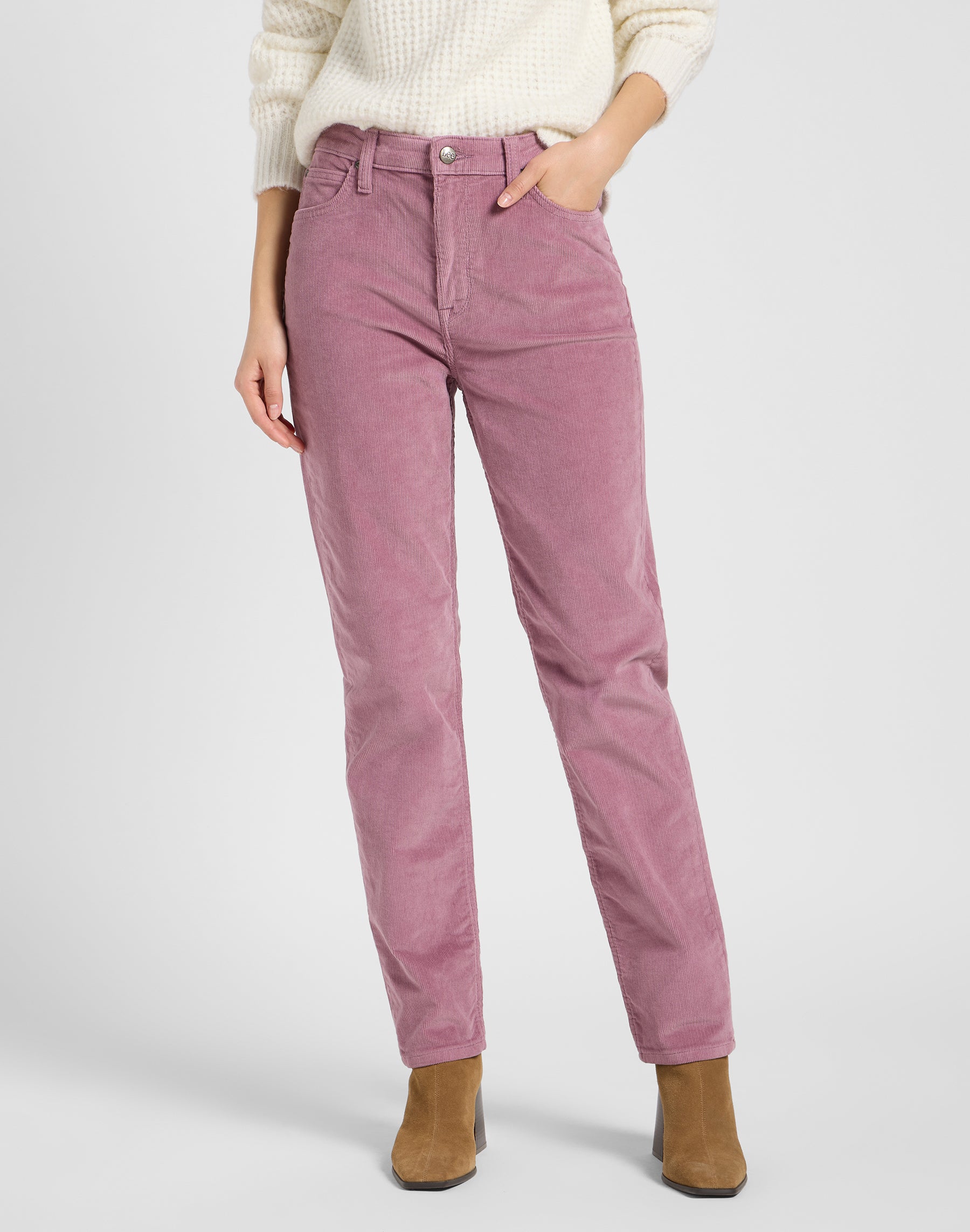 Carol in Plumberry Hosen Lee