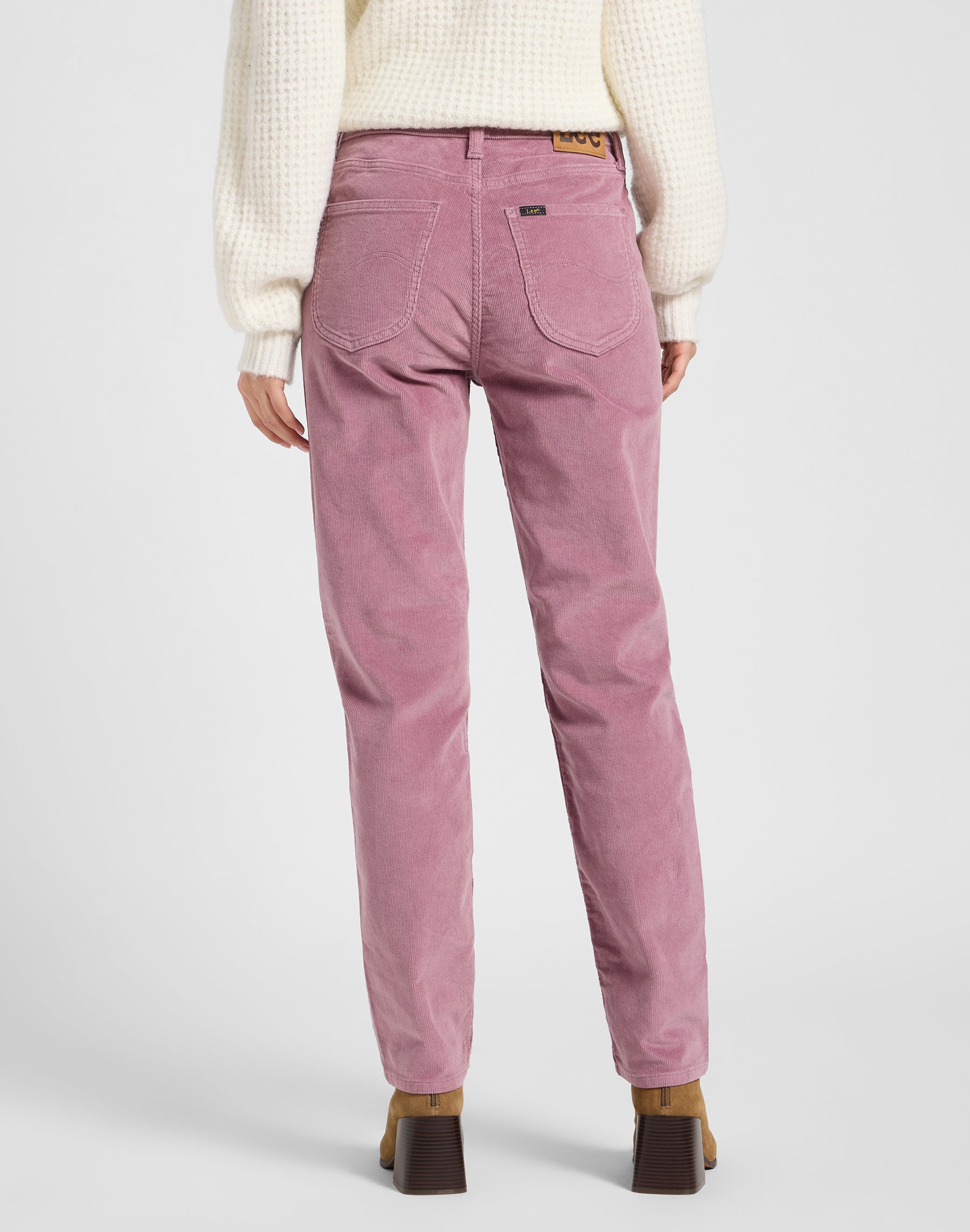 Carol in Plumberry Hosen Lee