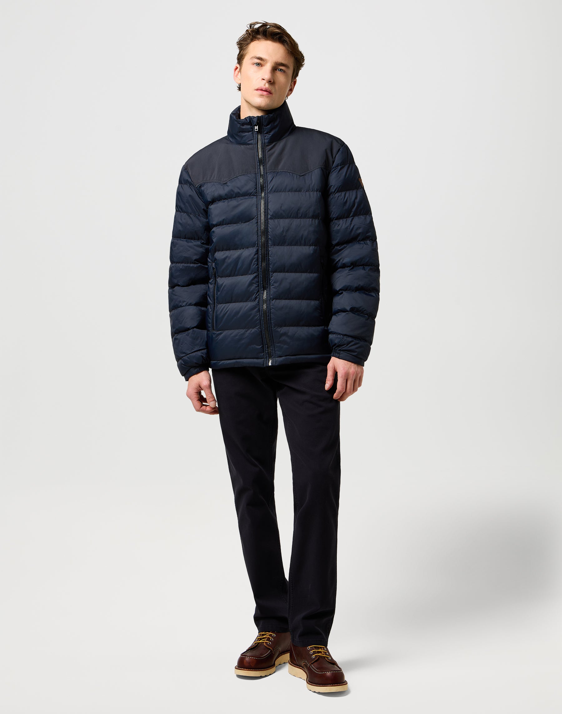Packable Puffer in Black Jacken Wrangler