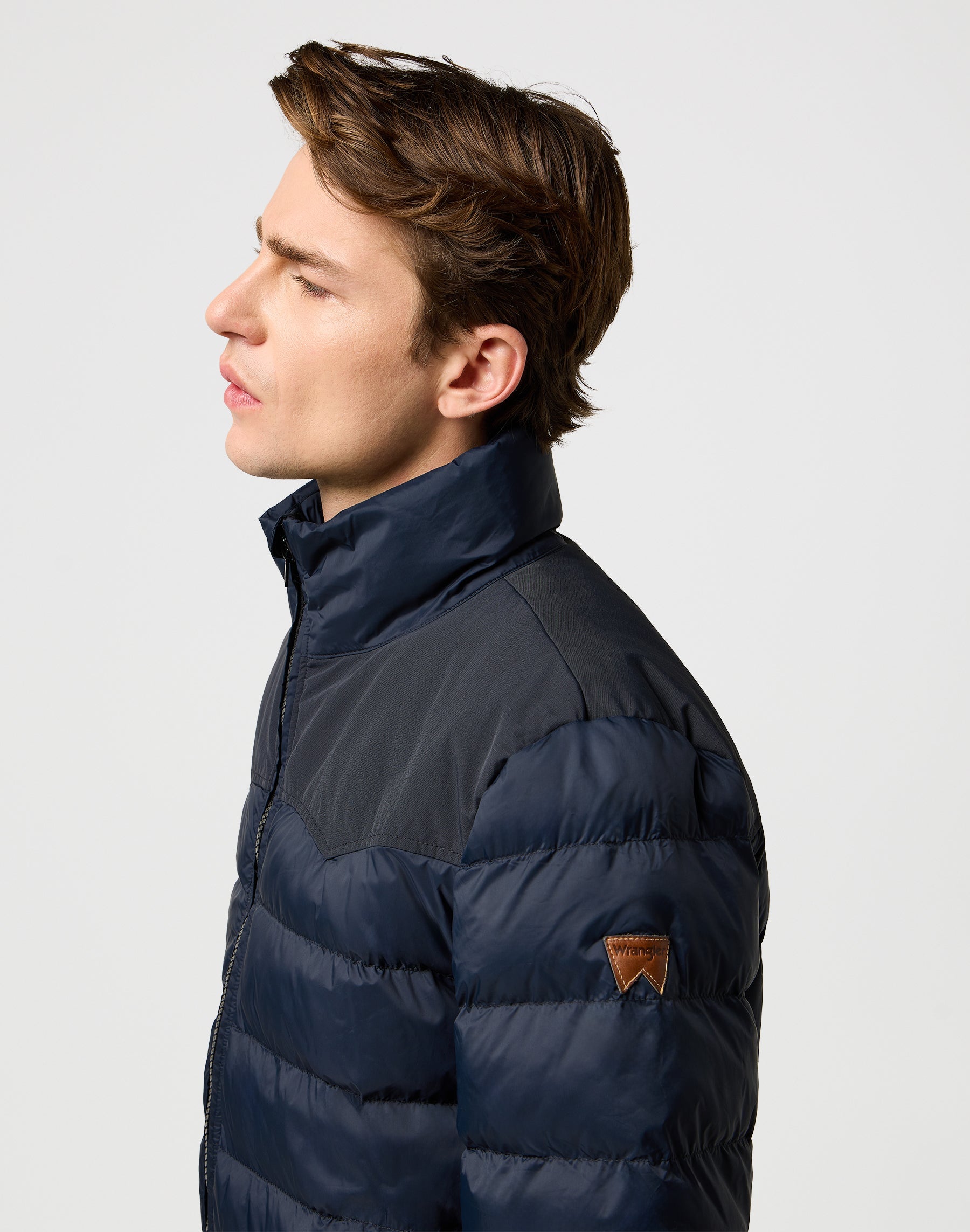 Packable Puffer in Black Jacken Wrangler