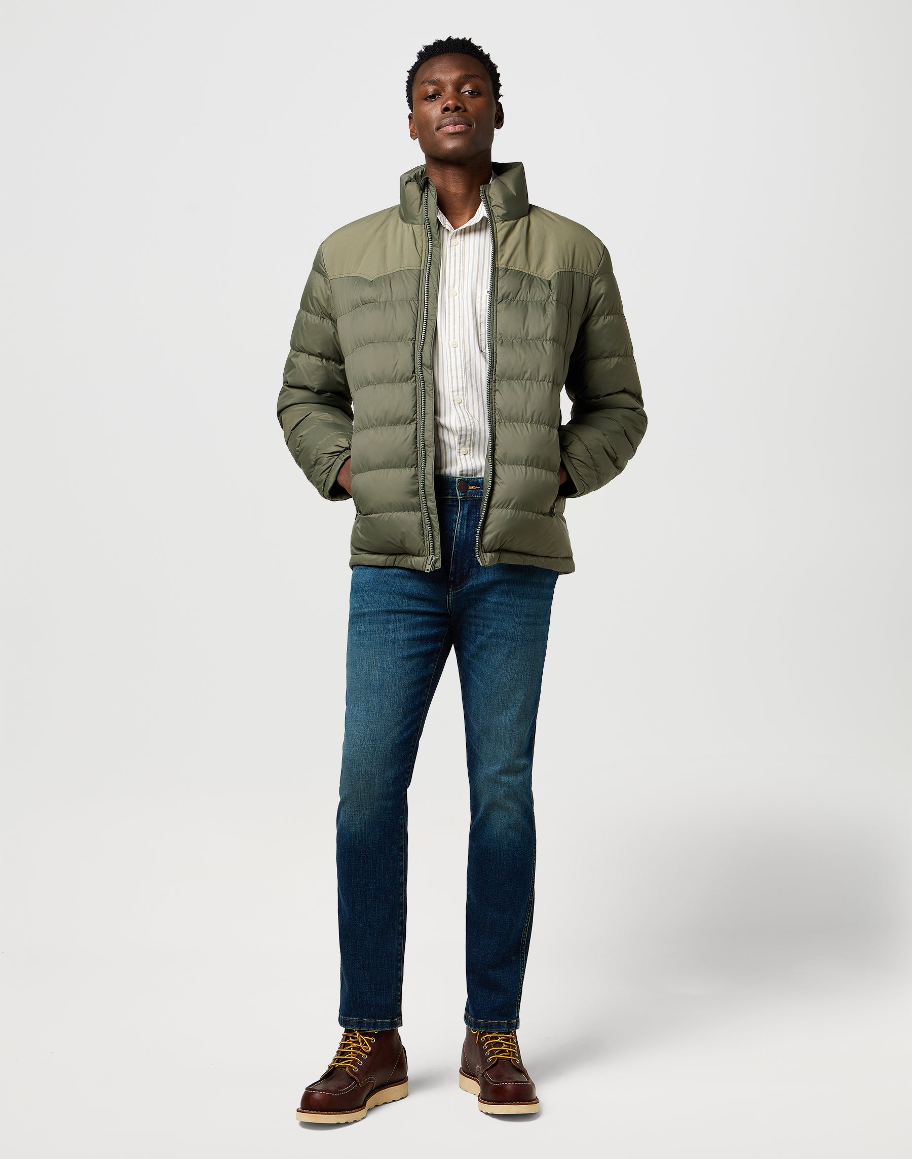 Packable Puffer in Dusty Olive Jacken Wrangler