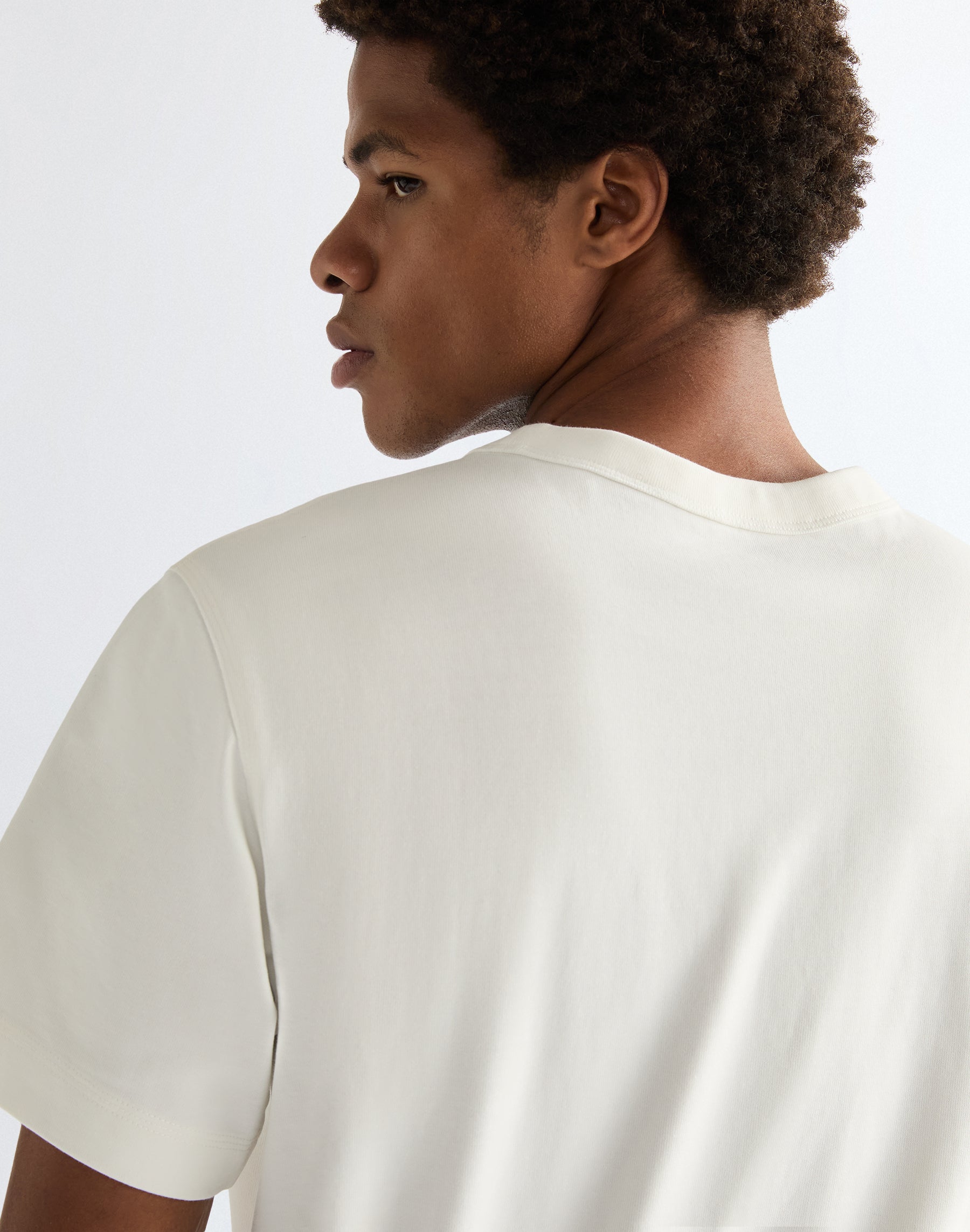 Cj Pocket Tee in Worn White T-Shirts Wrangler