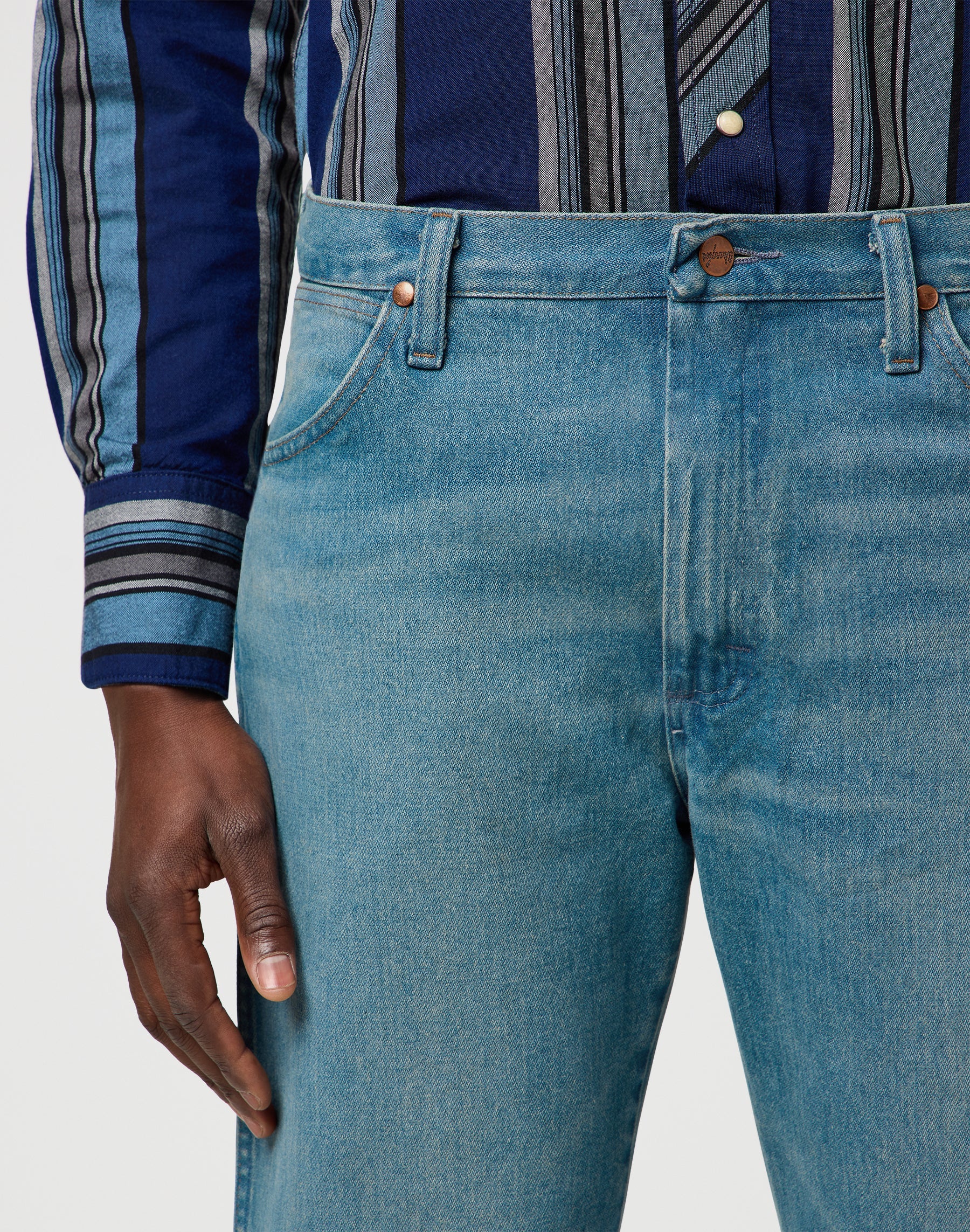 13Mwz in Iron Forge Jeans Wrangler