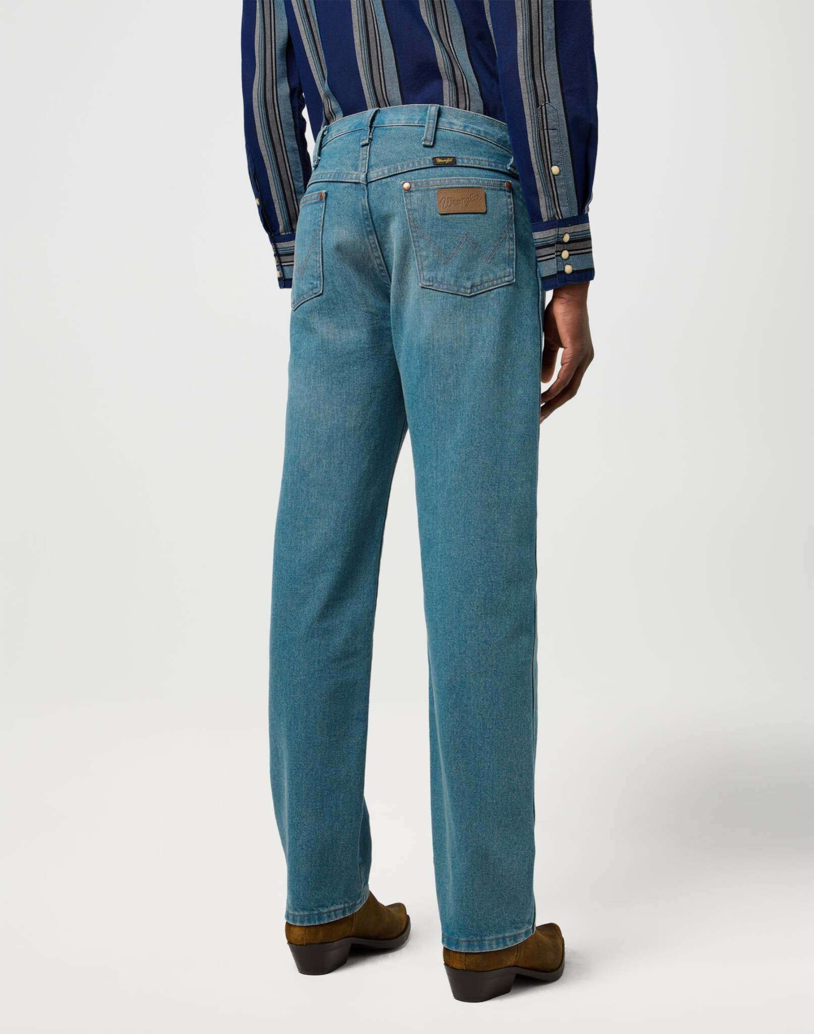 13Mwz in Iron Forge Jeans Wrangler