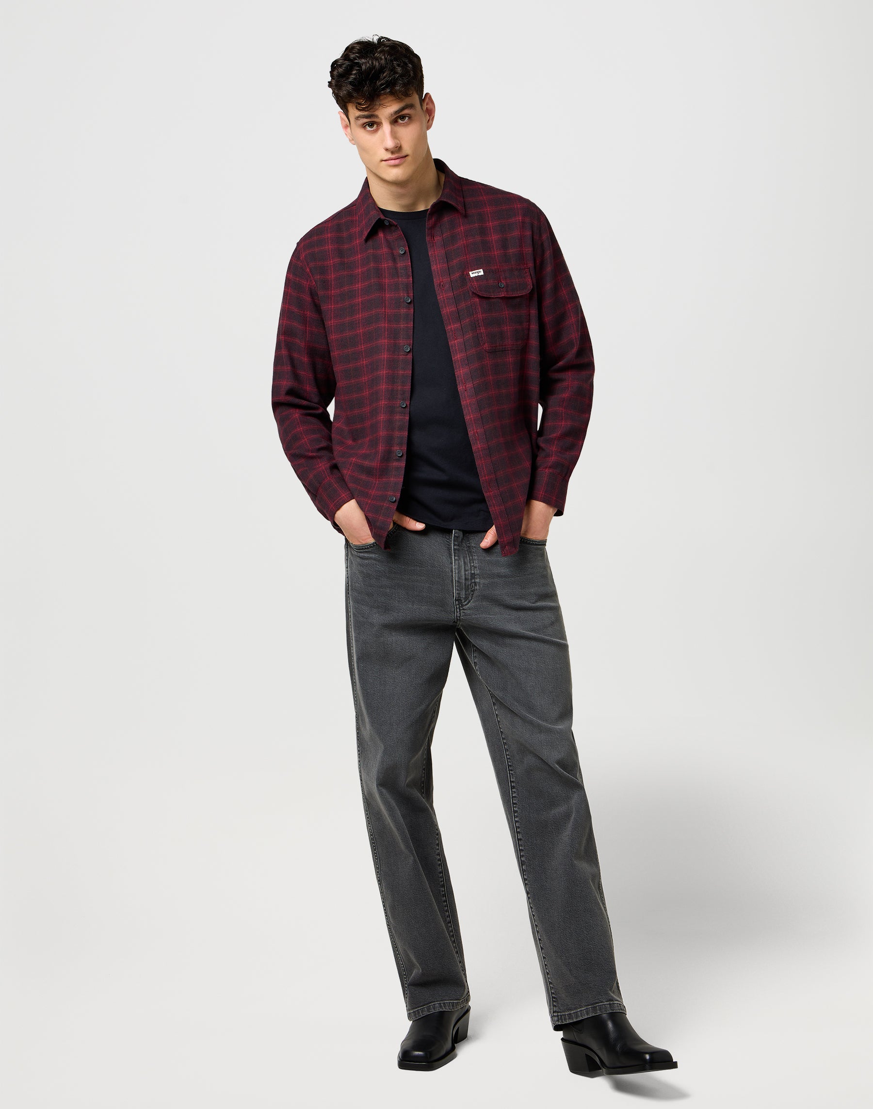 1 Pkt Flannel Shirt in Black Wine Hemden Wrangler