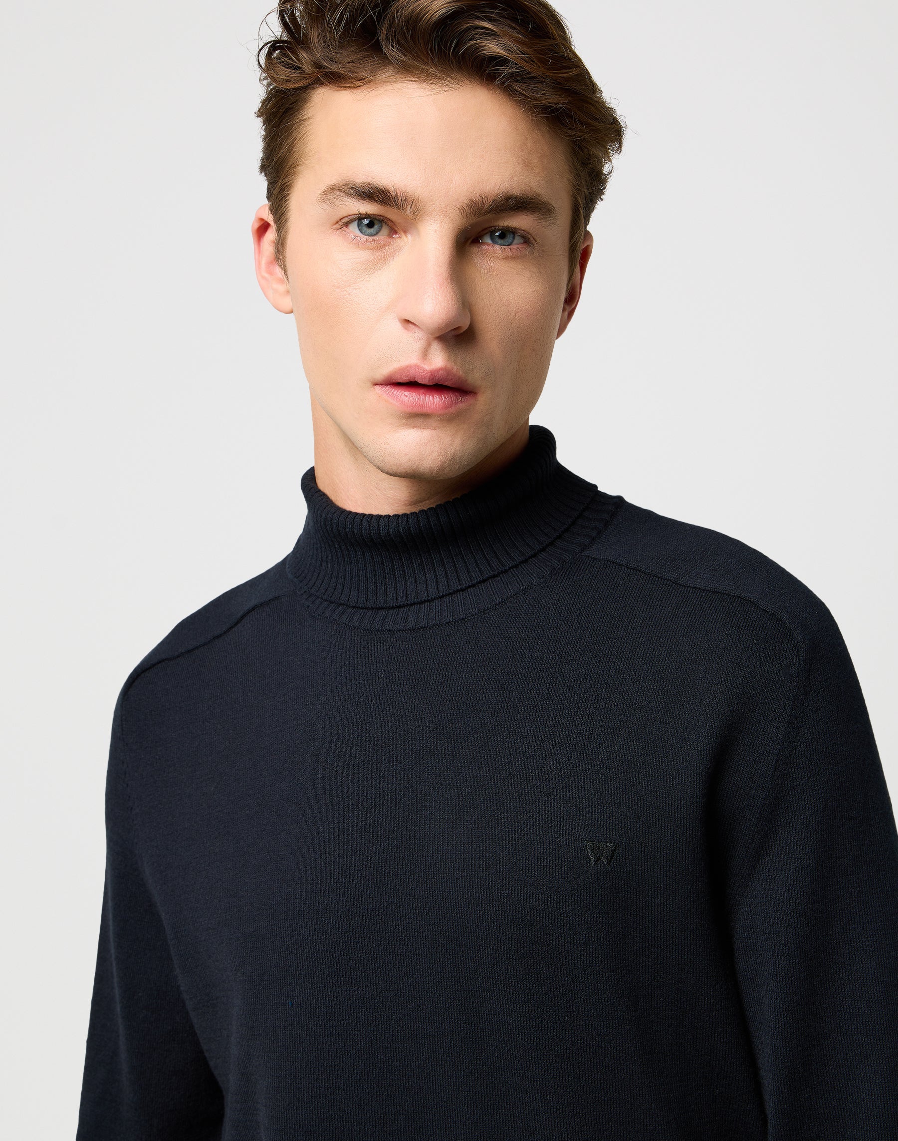 Turtleneck in Black Pullover Wrangler