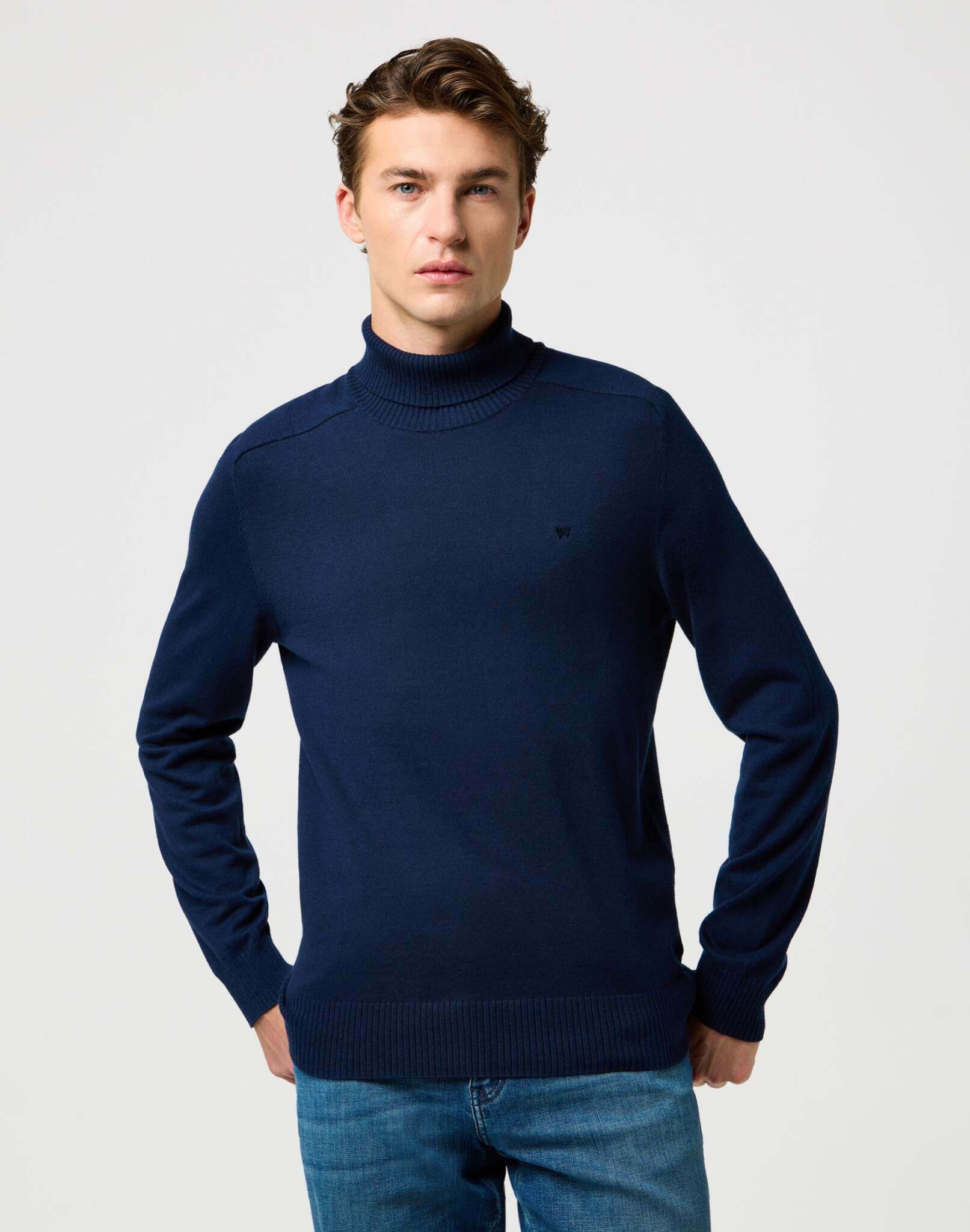 Turtleneck in Navy Pullover Wrangler