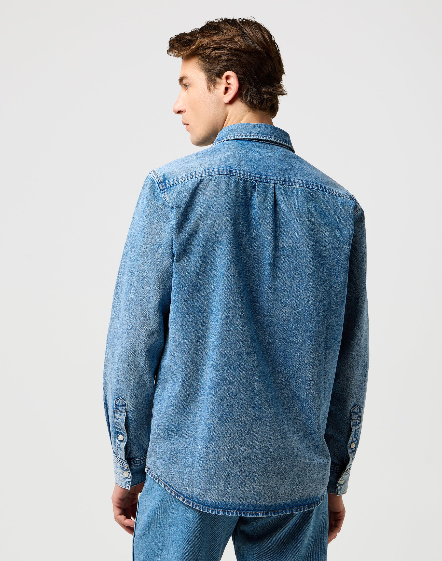 1 Pkt Shirt in Indigo Valley Hemden Wrangler