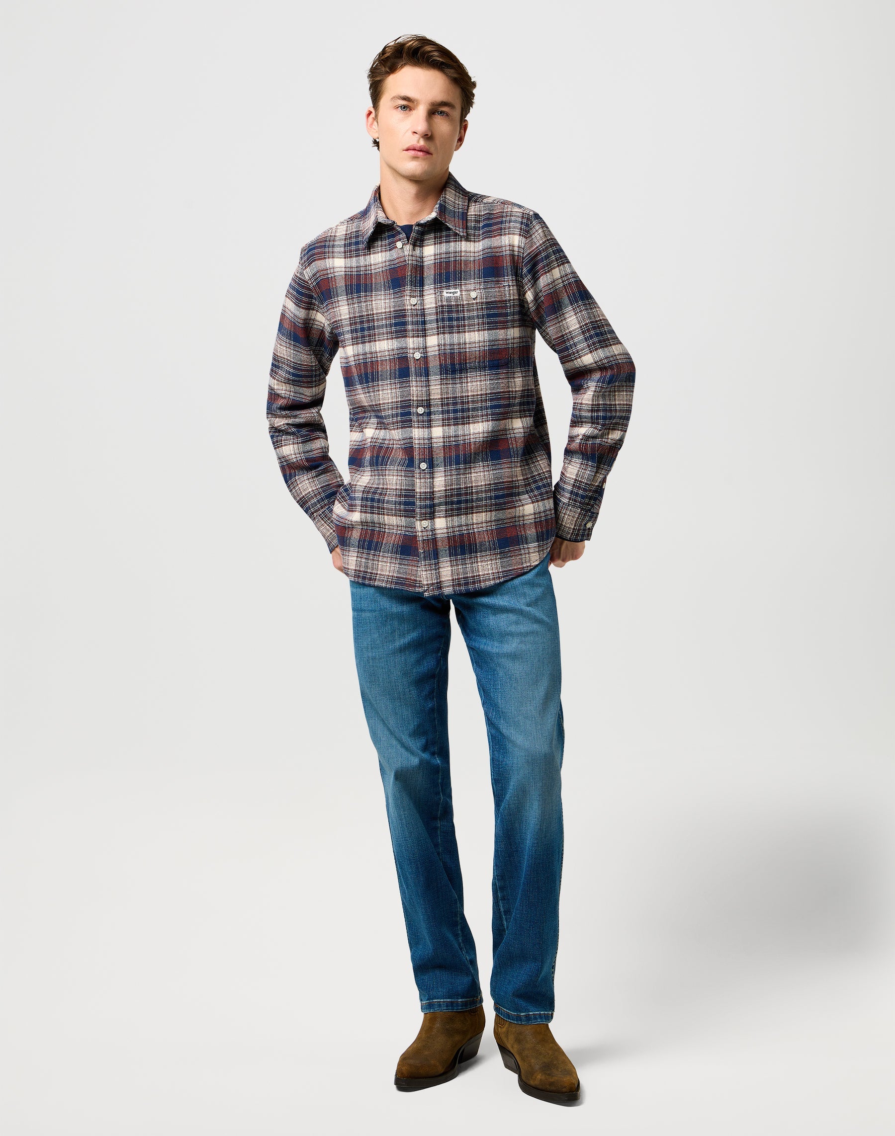 Brushed 1 Pkt Shirt in Navy Birch Hemden Wrangler