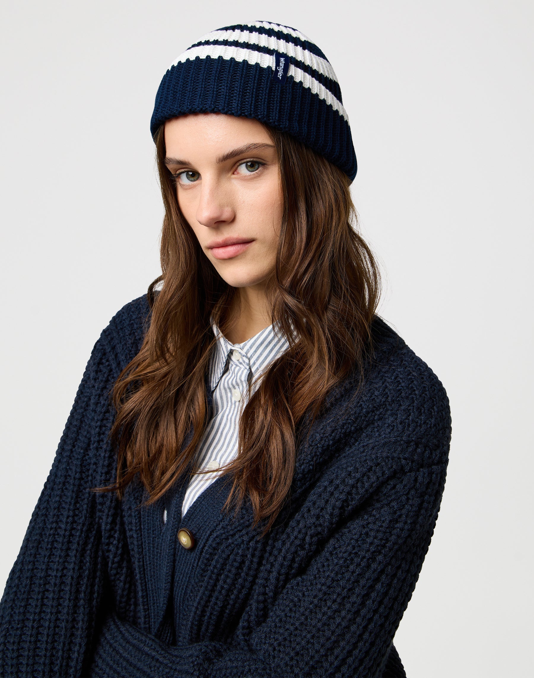 Striped Beanie in Dark Navy Mützen Wrangler