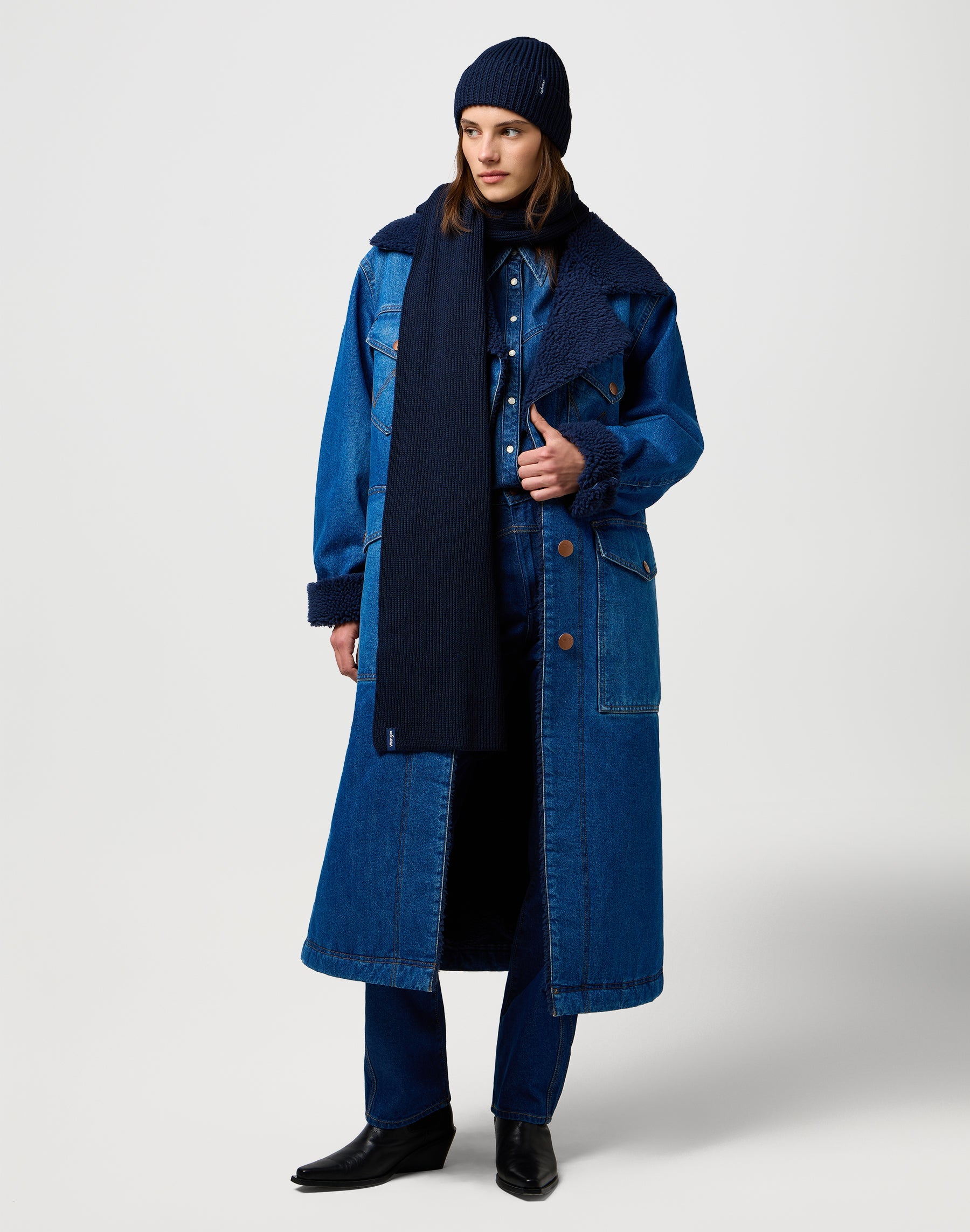 Scarf Beanie Set in Dark Navy Schals Wrangler