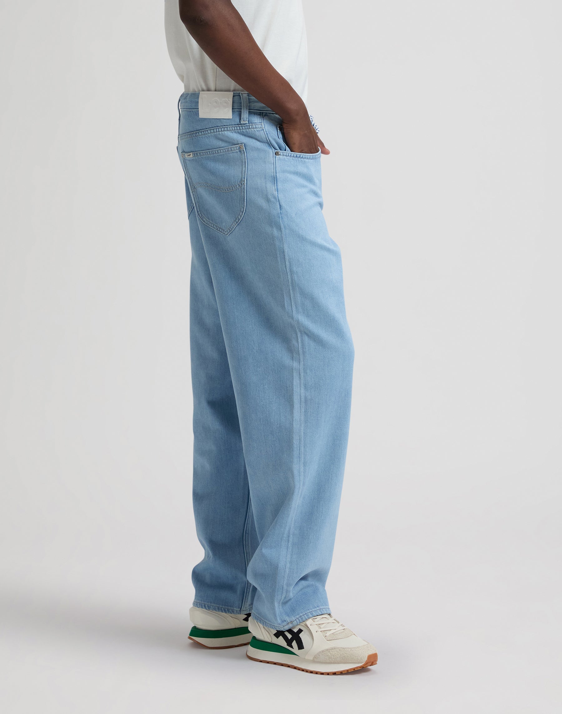 Henry Baggy Drawstring in Light Stone Jeans Lee