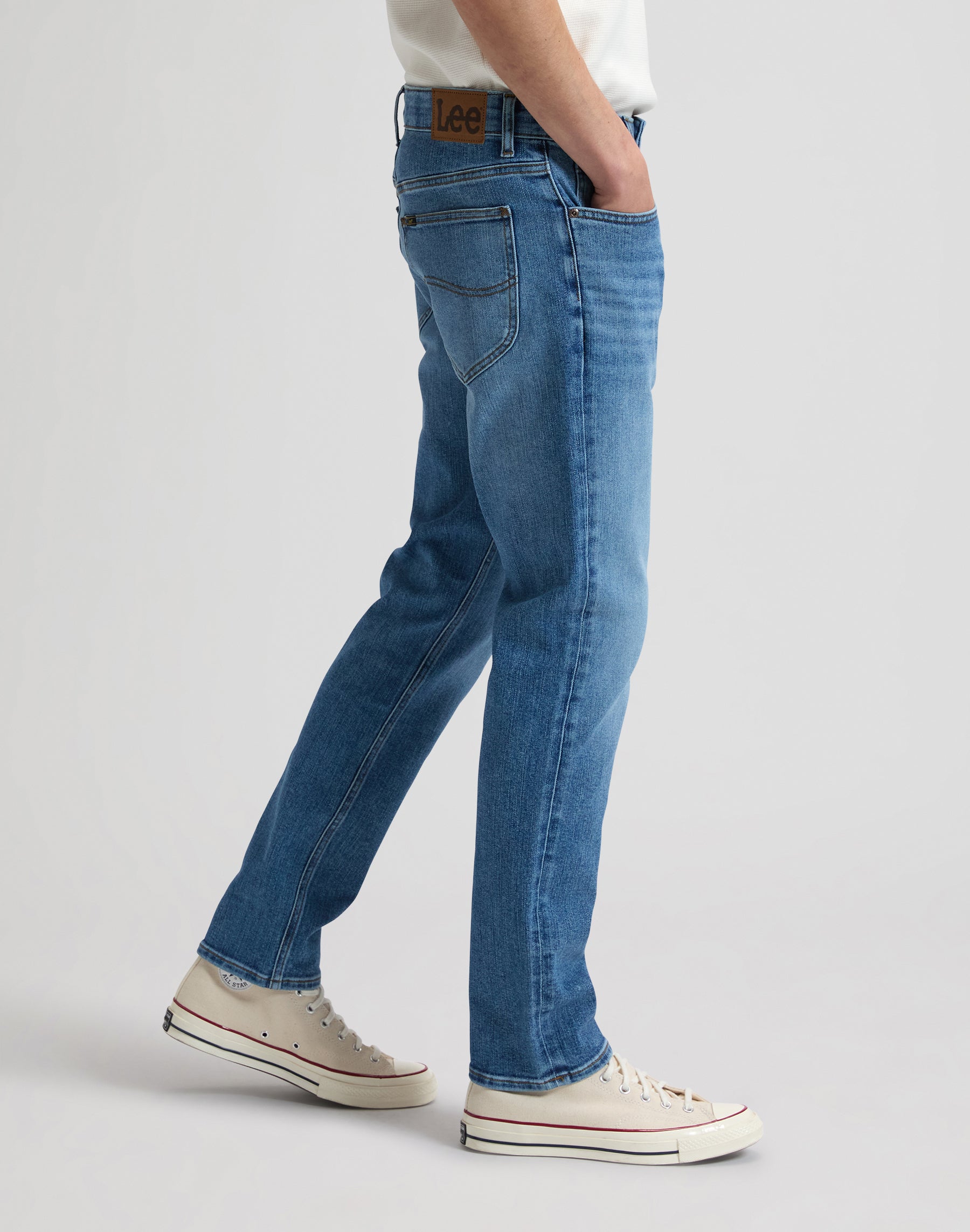 Daren in Ernie Jeans Lee