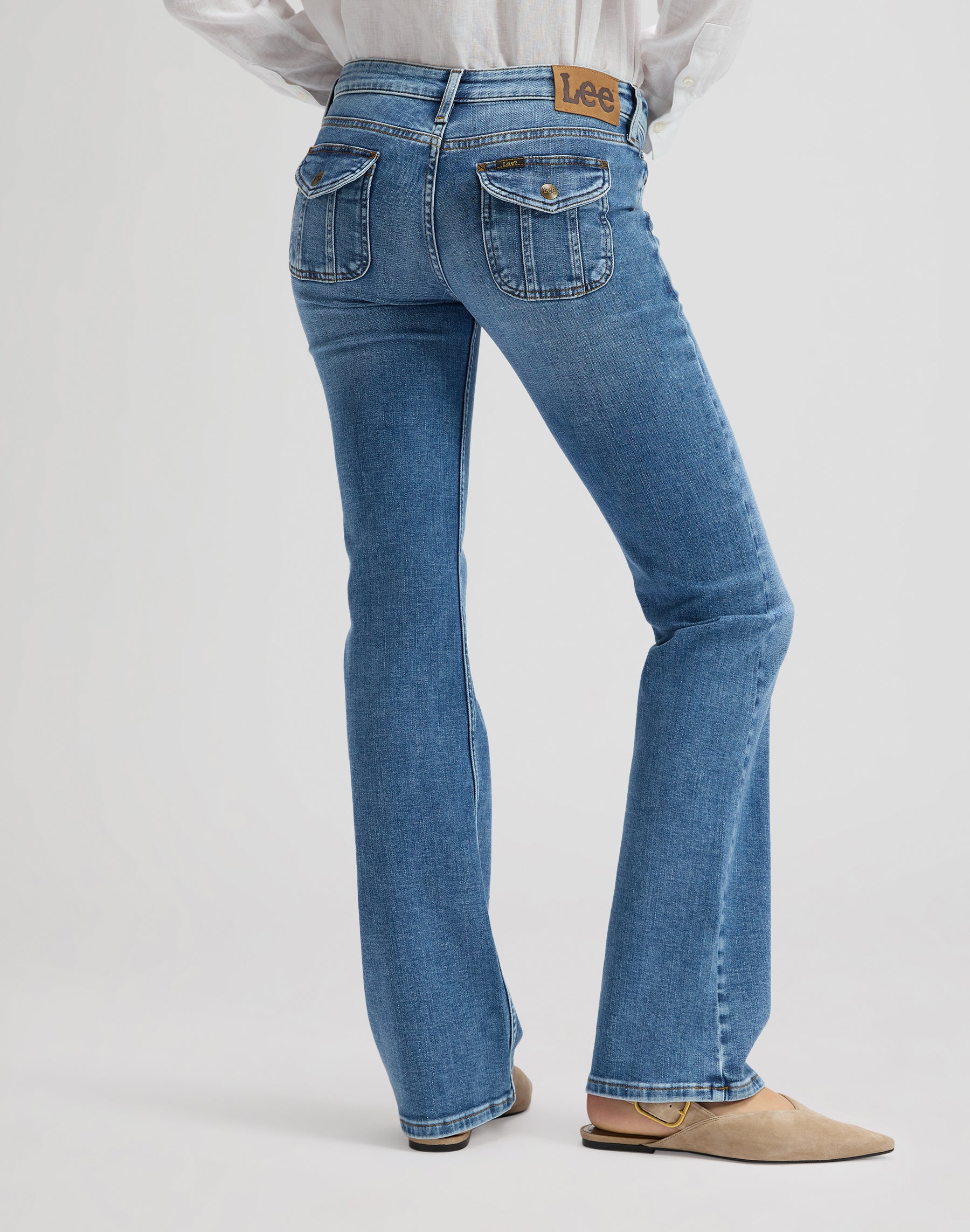 Flap Pocket Jessica in Lapis Blue Jeans Lee