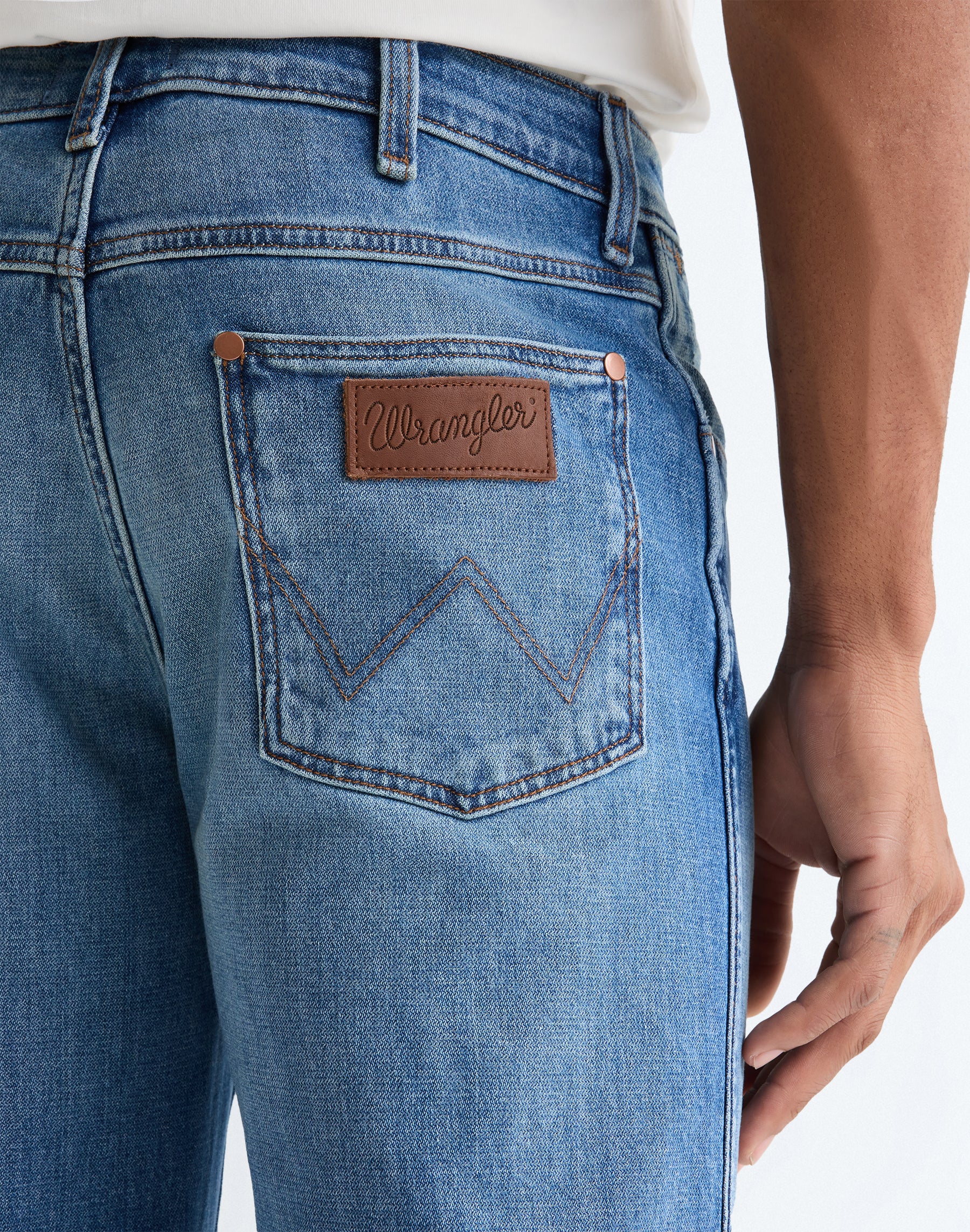 Loose Boot in Harbor Blue Jeans Wrangler