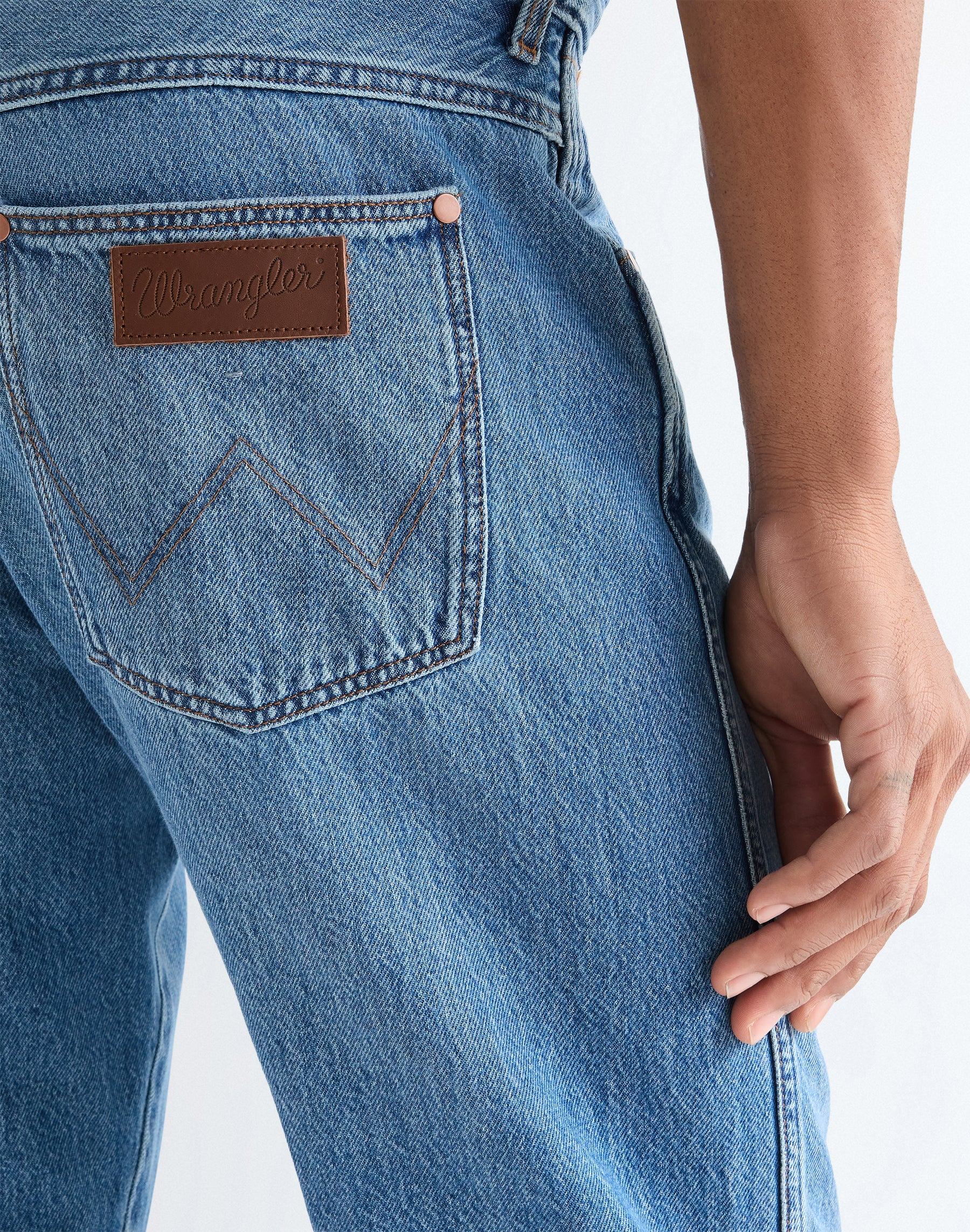 Frontier in Storm Cloud Jeans Wrangler