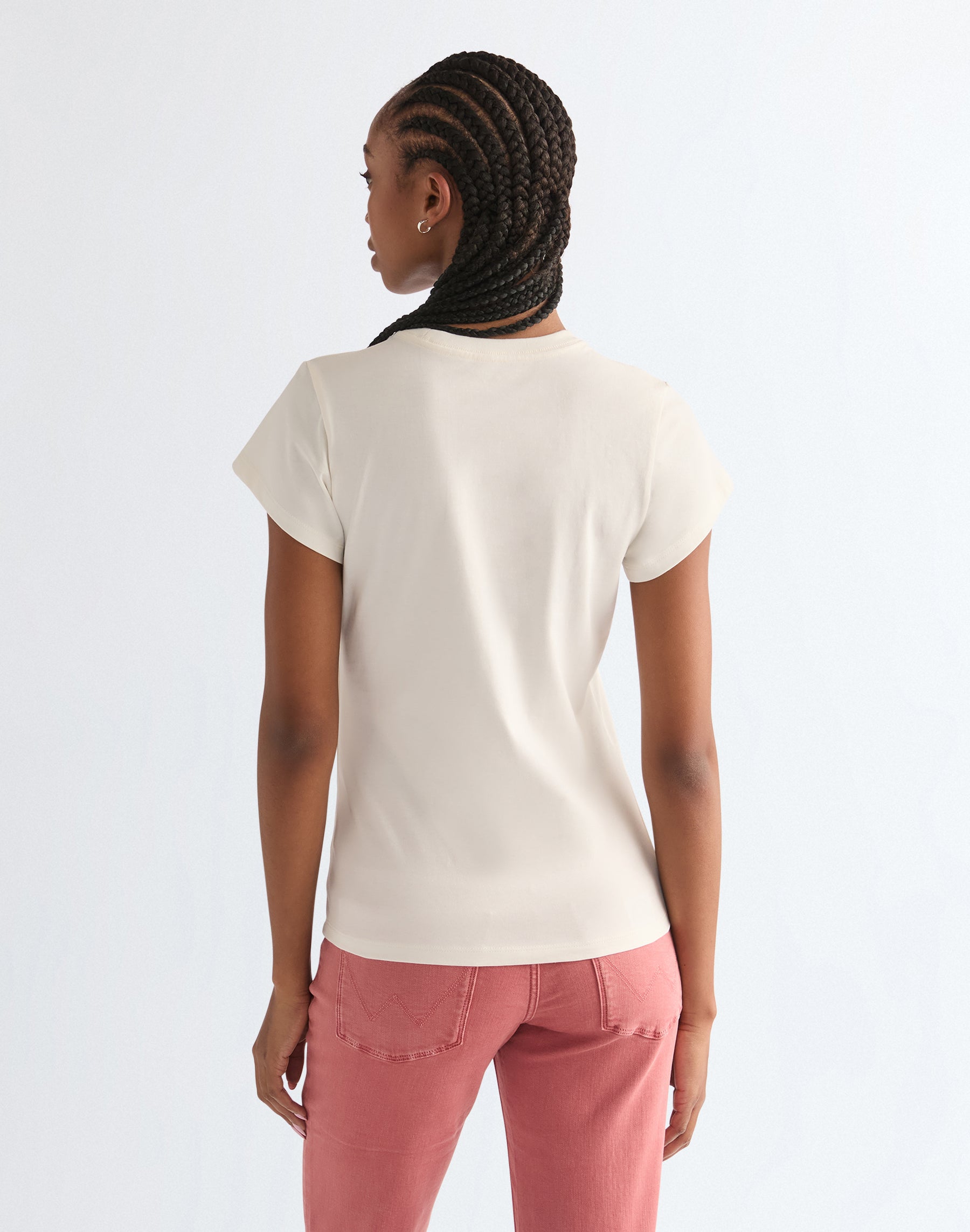 Shrunken Band Tee in Worn White T-Shirts Wrangler