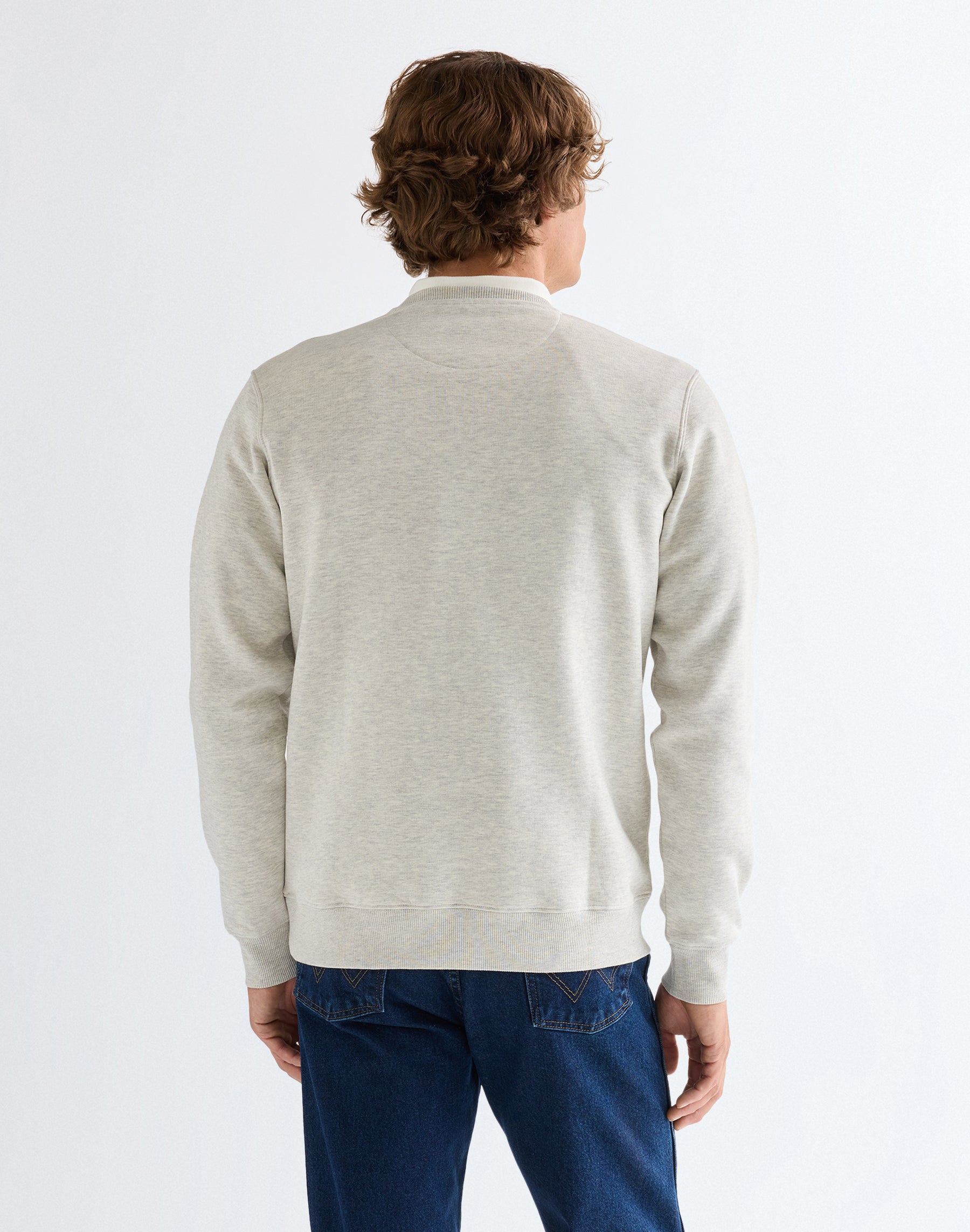 Embroidery Crew in Oat Mel Sweatshirts Wrangler
