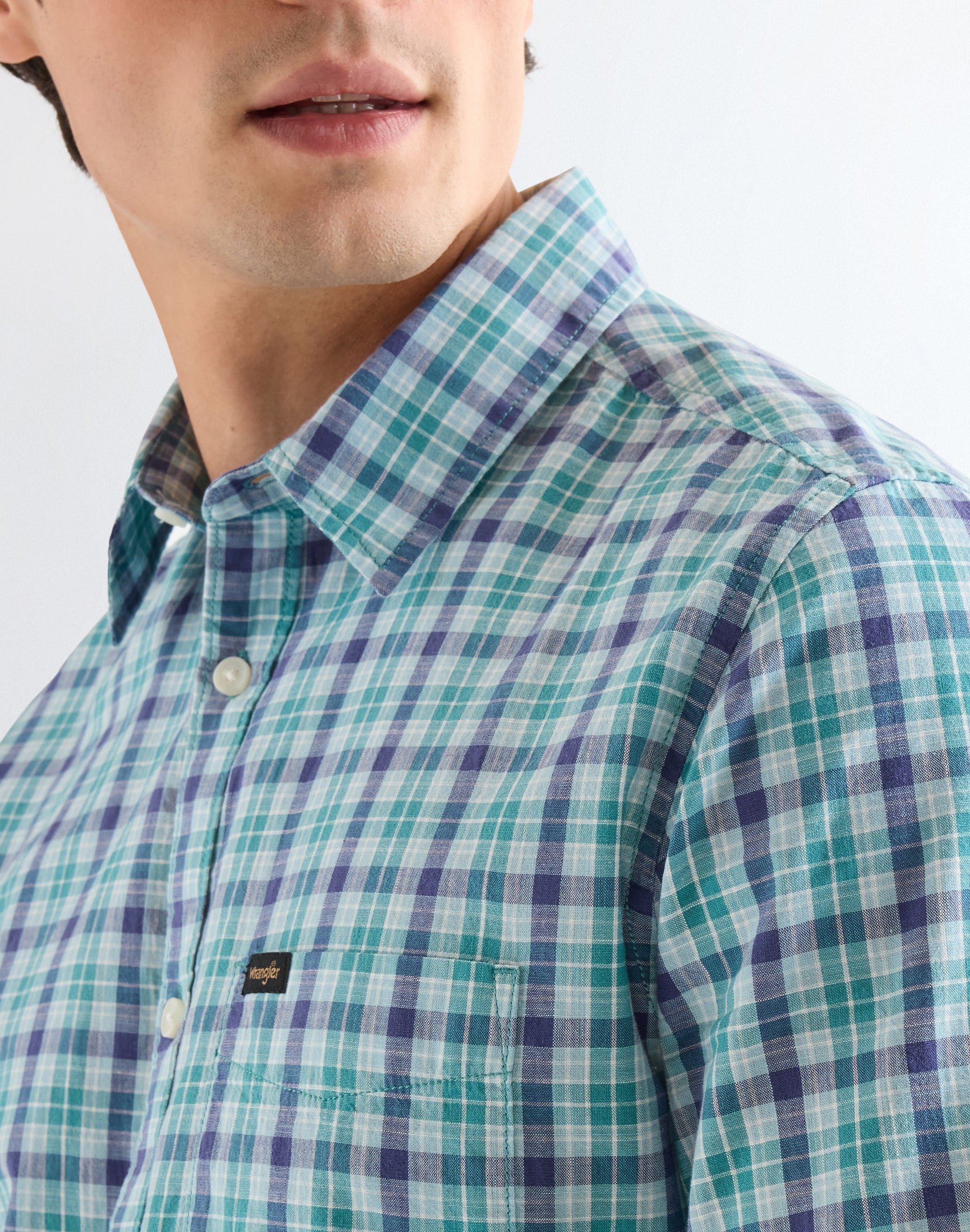 Ss 1 Pkt Shirt in Teal Blue Hemden Wrangler