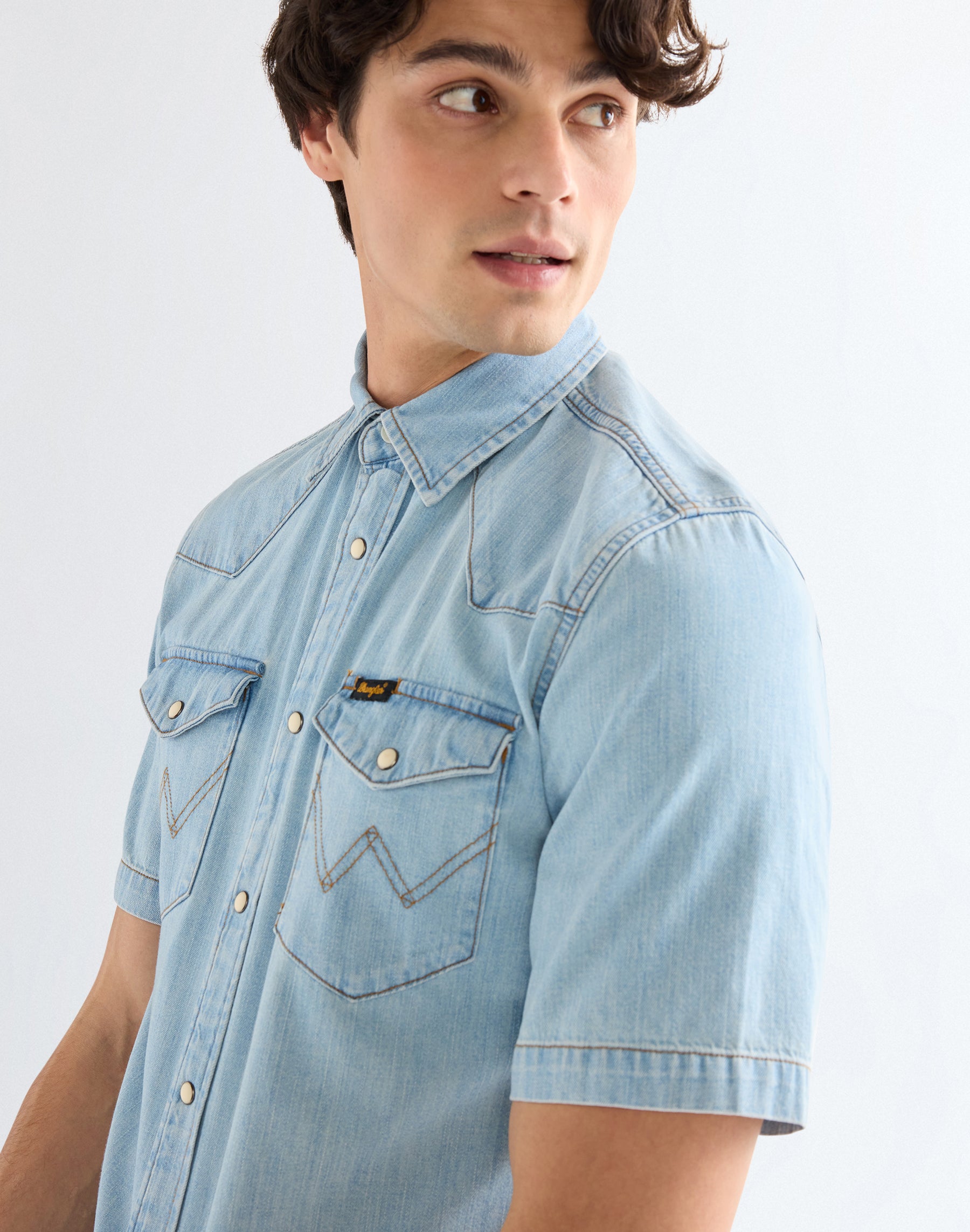 Shortsleeve Western Shirt in Riverbank Hemden Wrangler