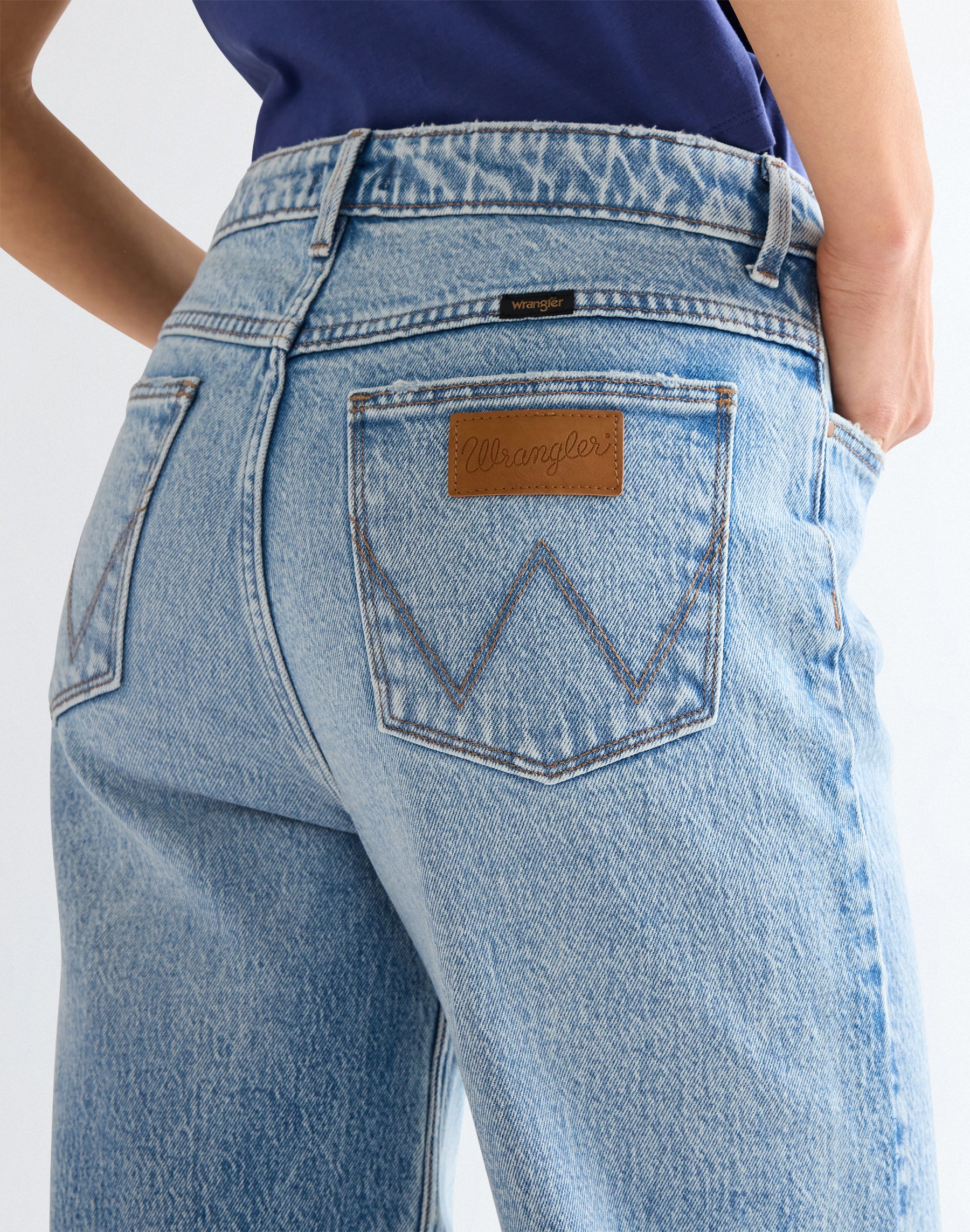 Loose Straight en Blissful Jeans Wrangler