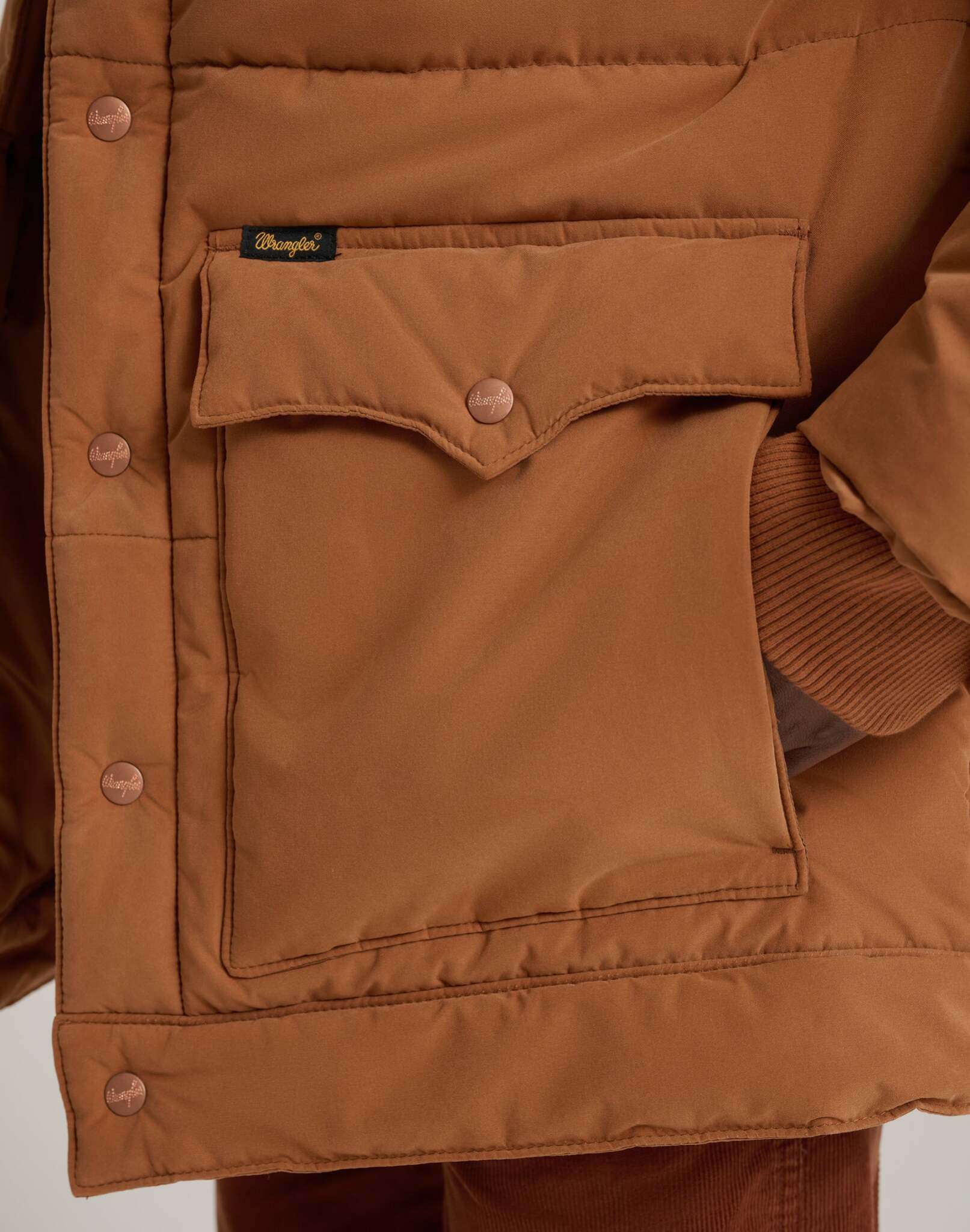Hopper Jacket in Arganoil Jacken Wrangler