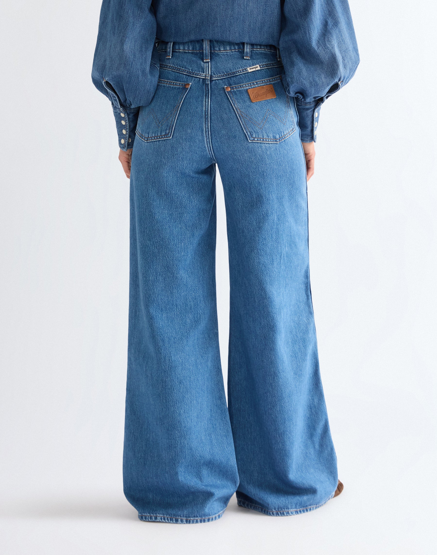 Canyon in Lasso Twilight Jeans Wrangler