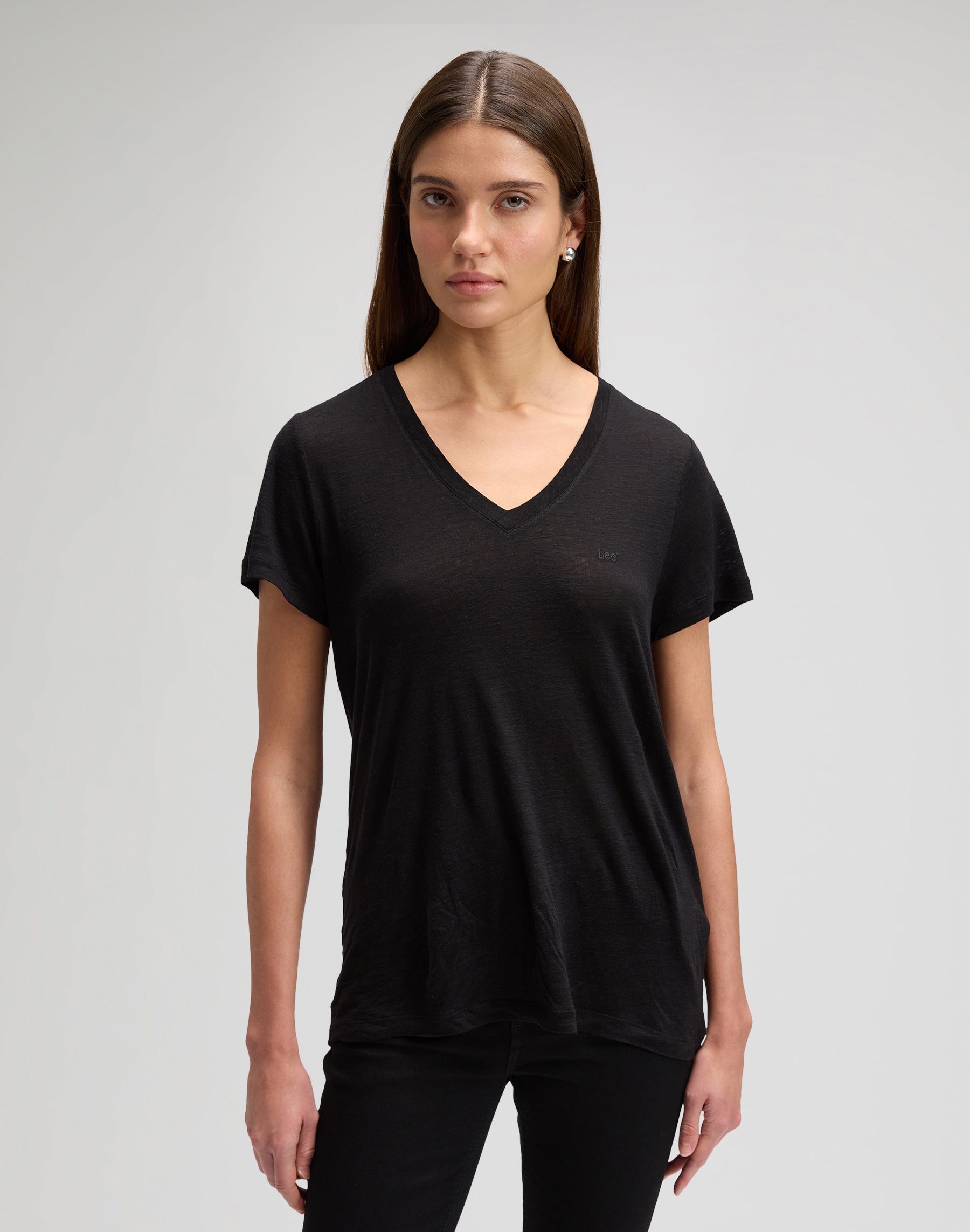 V Neck Tee in Black T-Shirts Lee