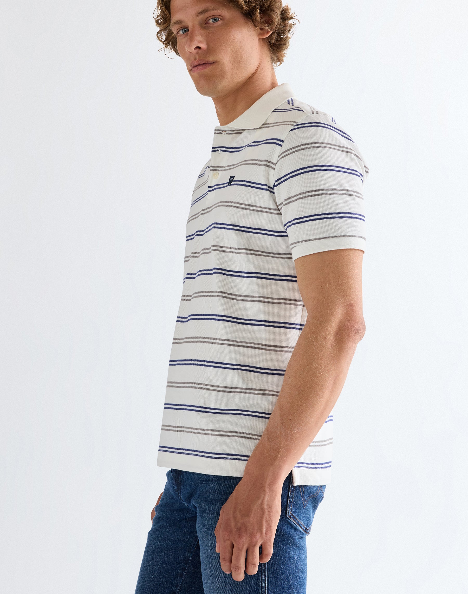 Stripe Polo Shirt in Worn White T-Shirts Wrangler