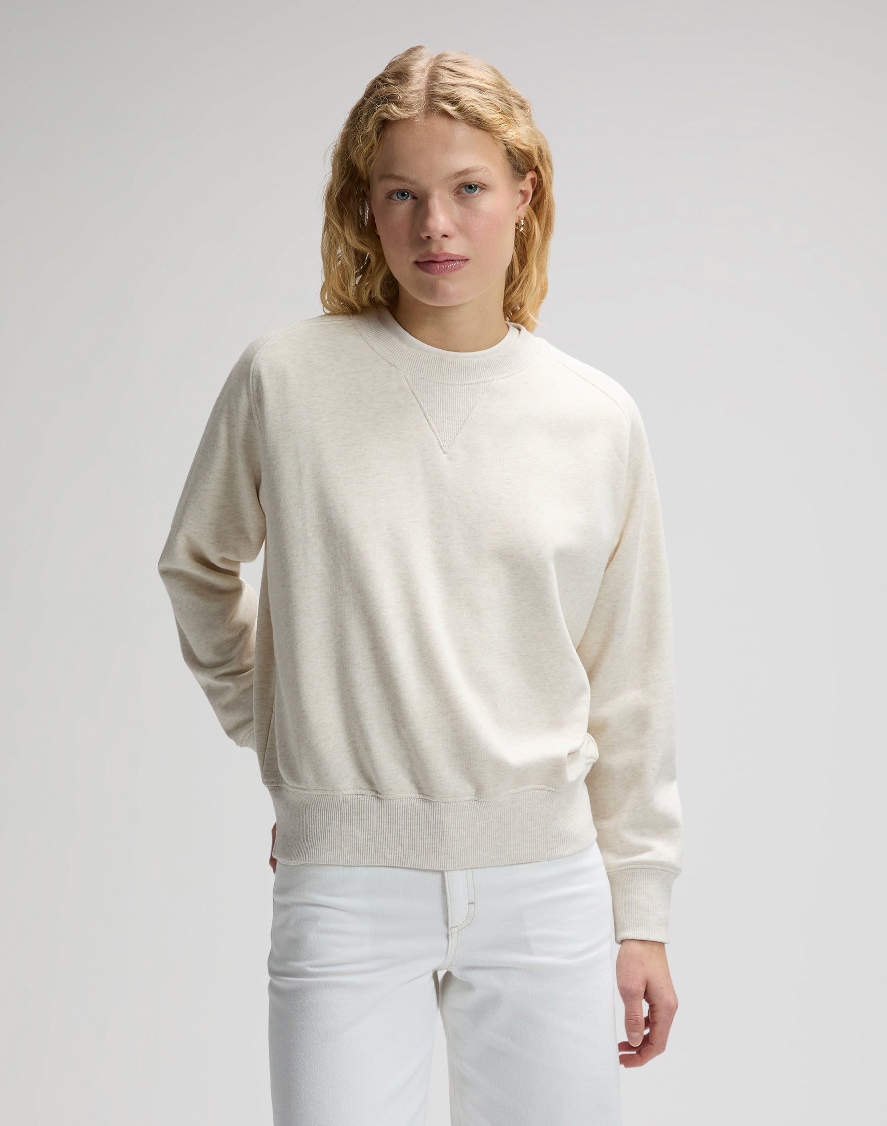 Raglan Crew Sweatshirt in Ecru Heather Sweatshirts Lee