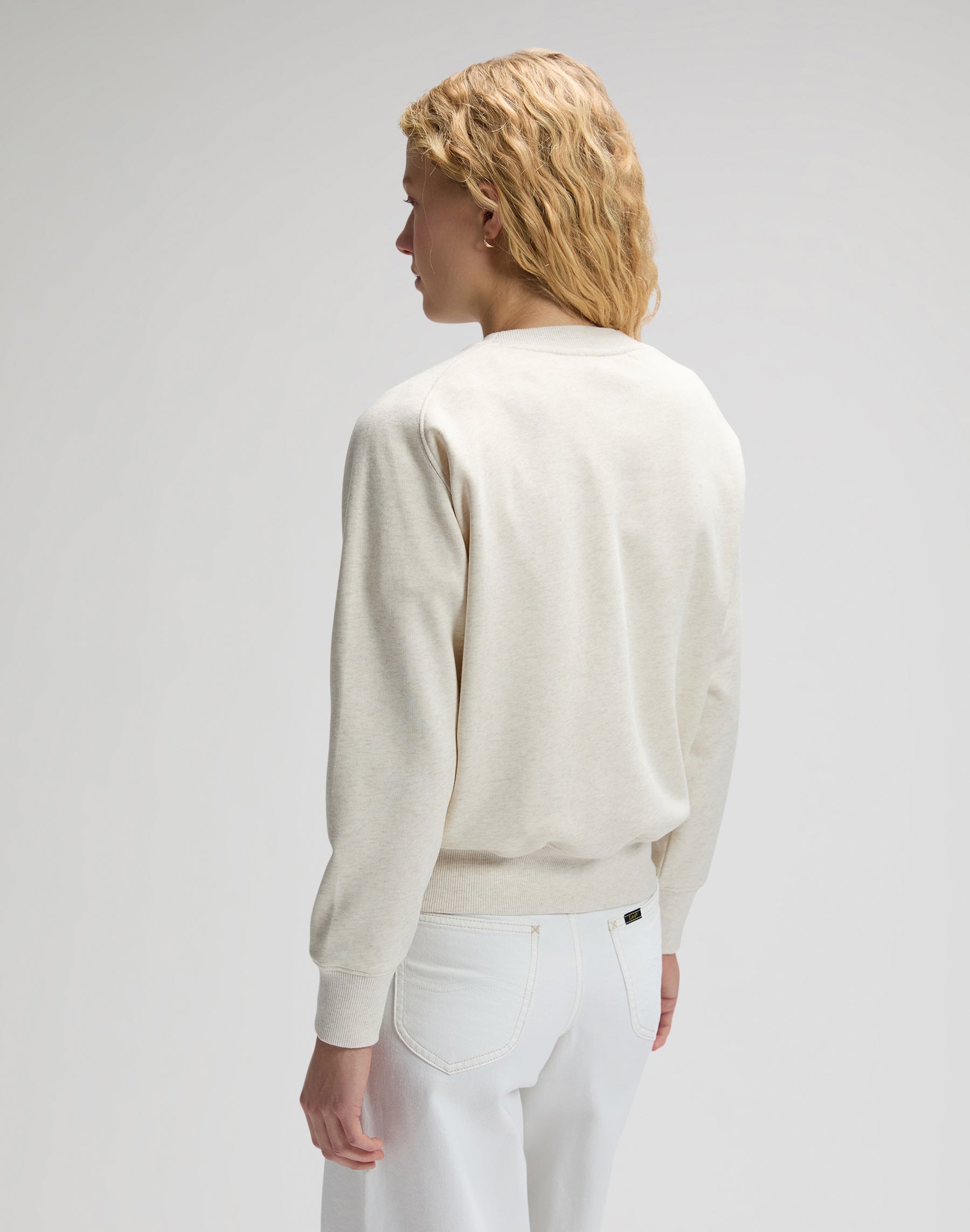 Raglan Crew Sweatshirt in Ecru Heather Sweatshirts Lee