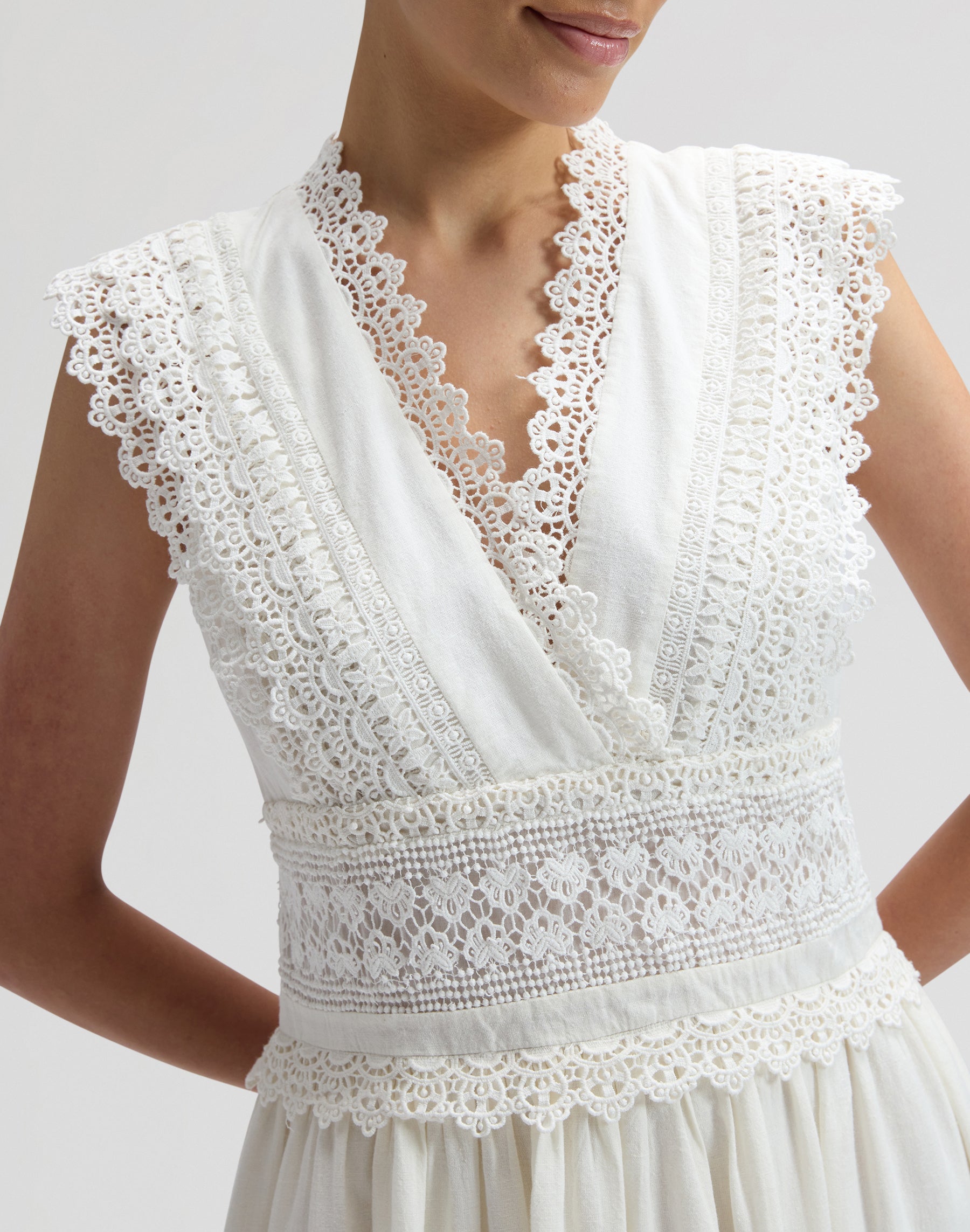 Bohemian Dress in Bright White Kleider Lee
