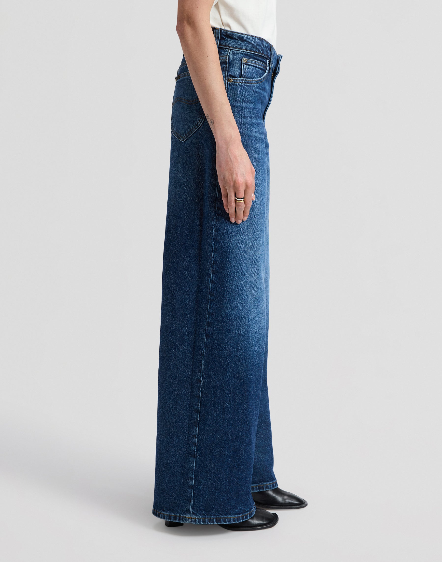 Jeans Hope in Flash Blue Jeans Lee
