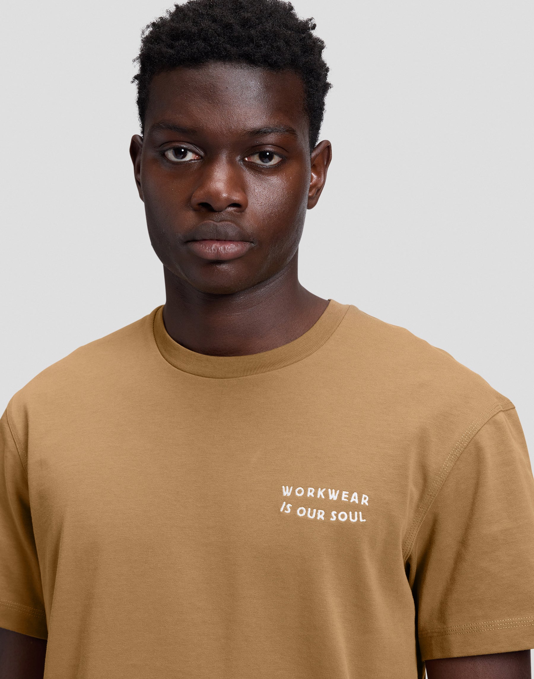 T-Shirt Workwear Soul in Dark Khaki T-Shirts Lee