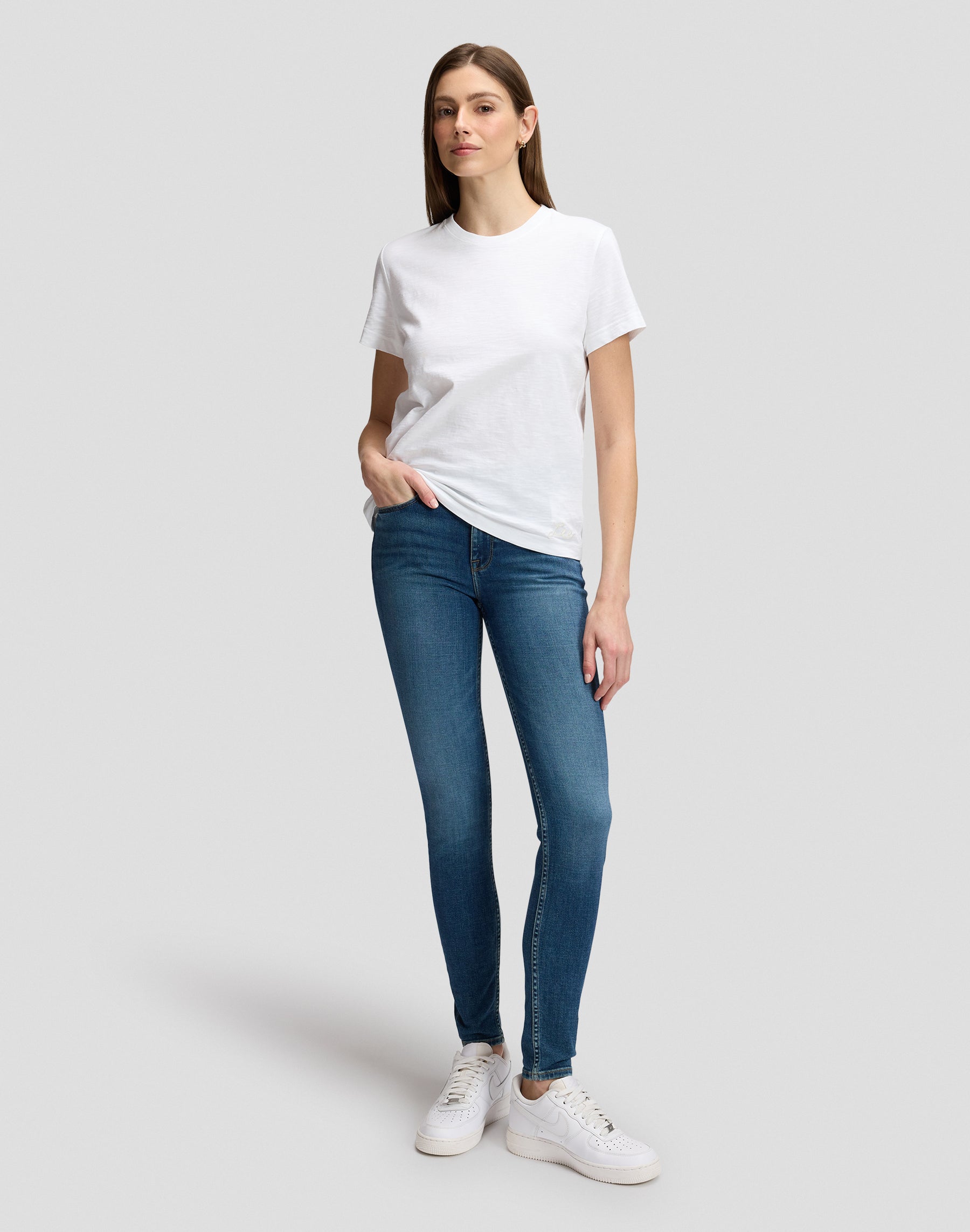 T-Shirt Perfect in Bright White T-Shirts Lee