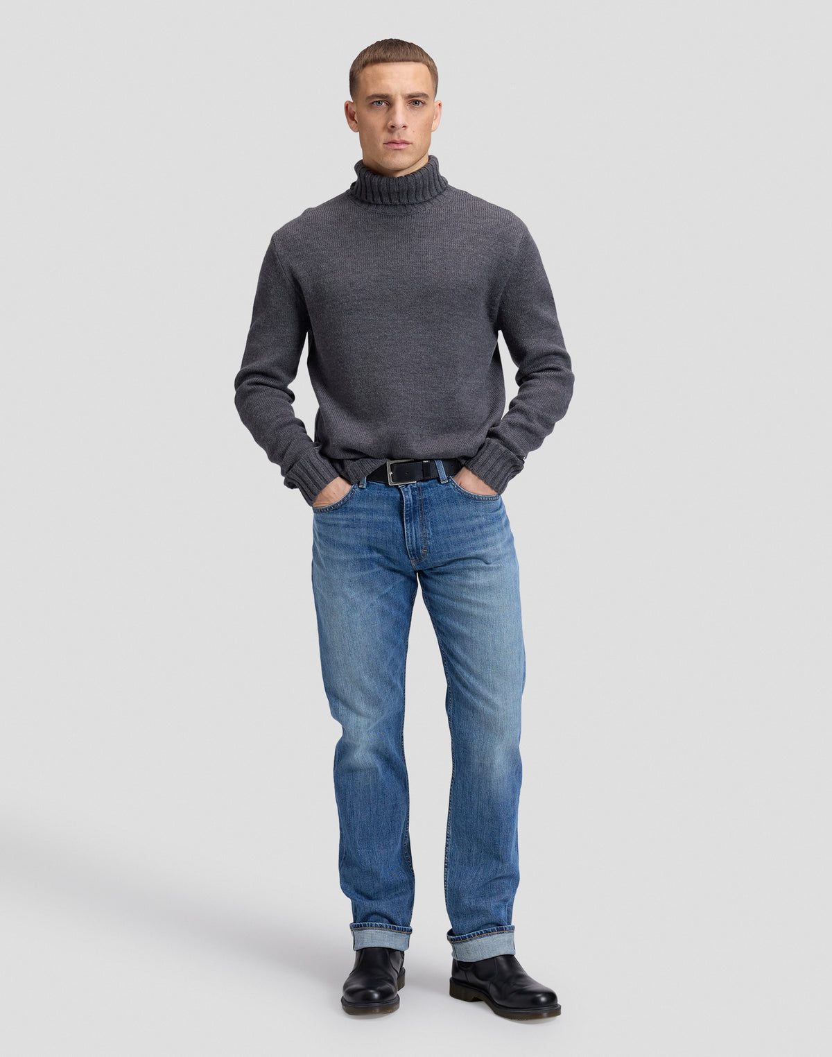 Jeans West in Looks Like Rain Jeans Lee