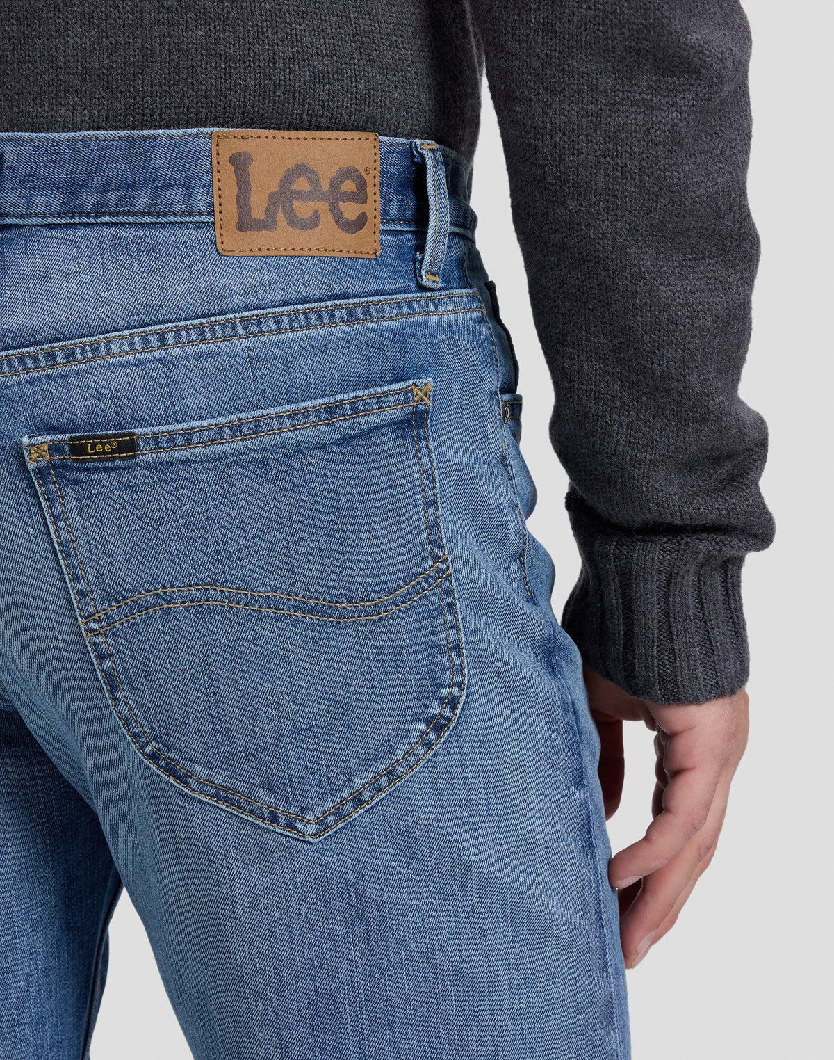 Jeans West in Looks Like Rain Jeans Lee