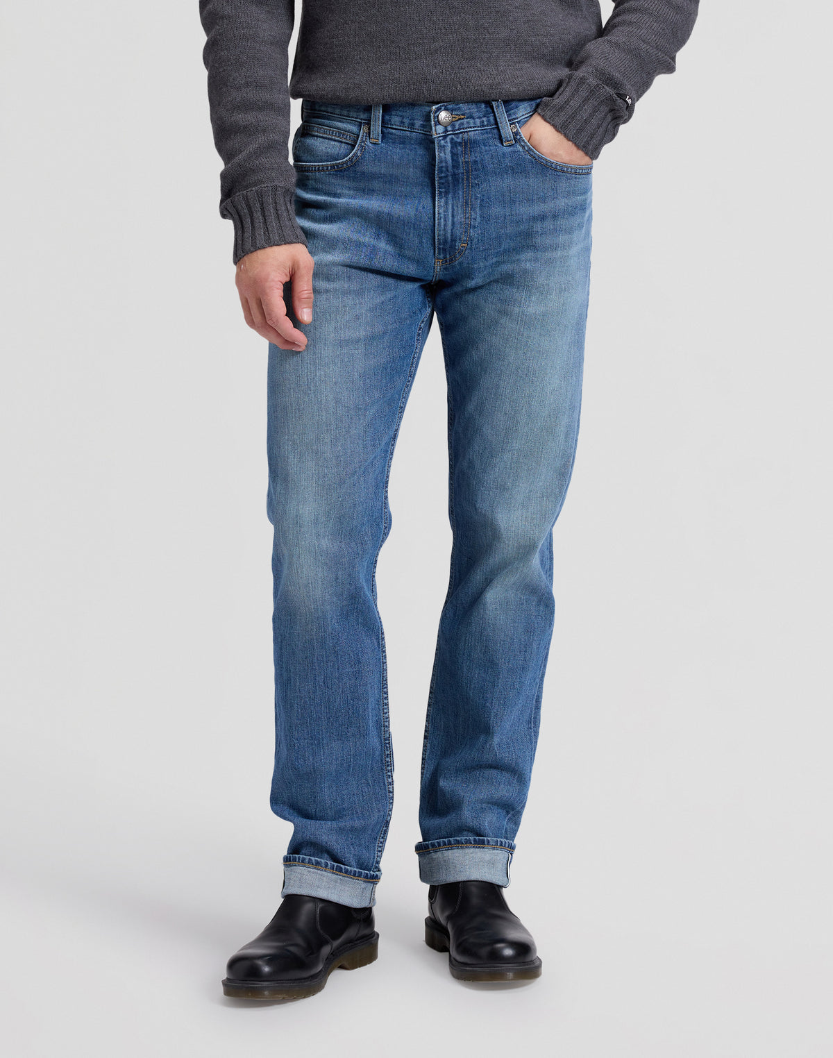Jeans West in Looks Like Rain Jeans Lee