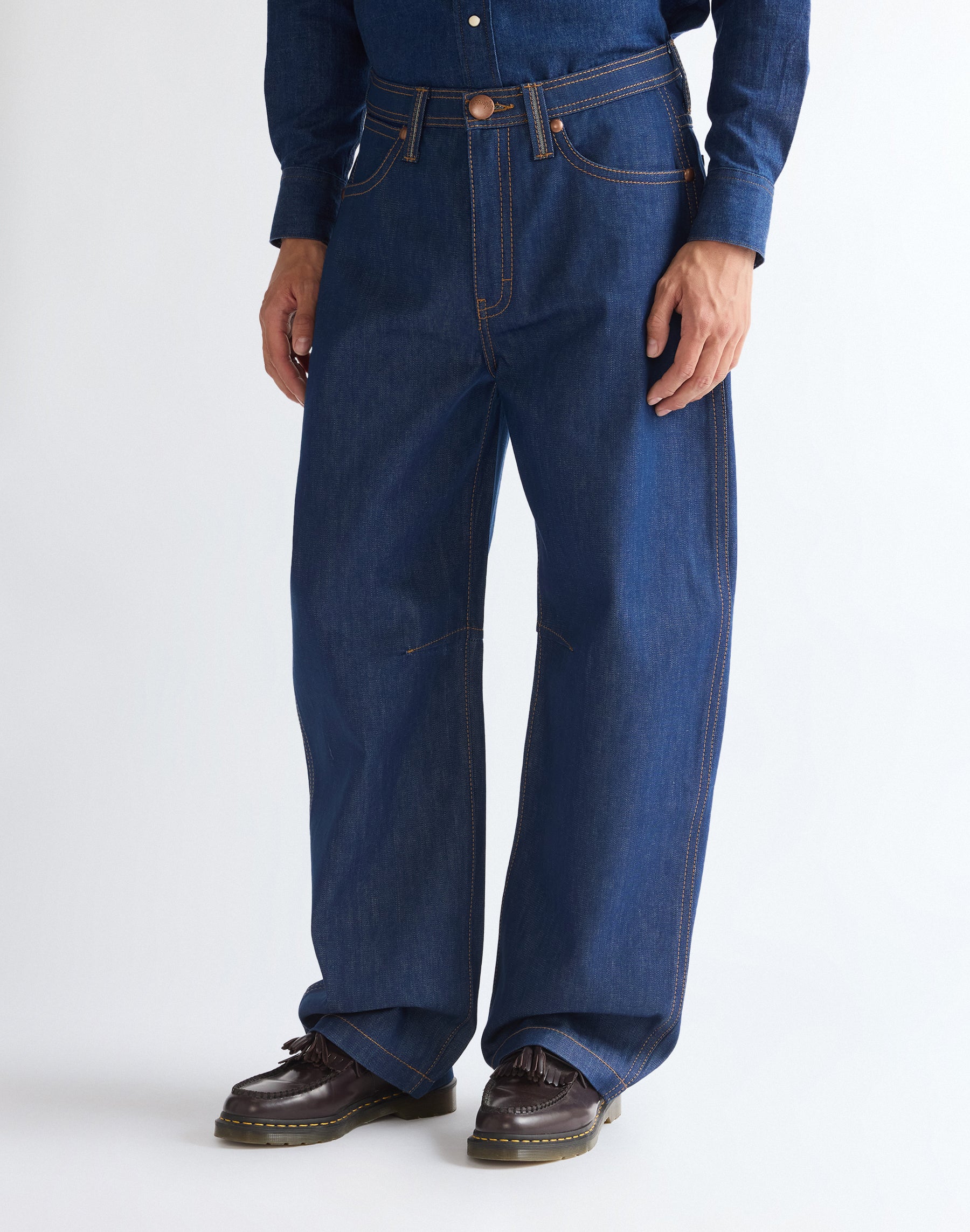 Jeans Super Baggy Barrel in Super Raw Jeans Wrangler