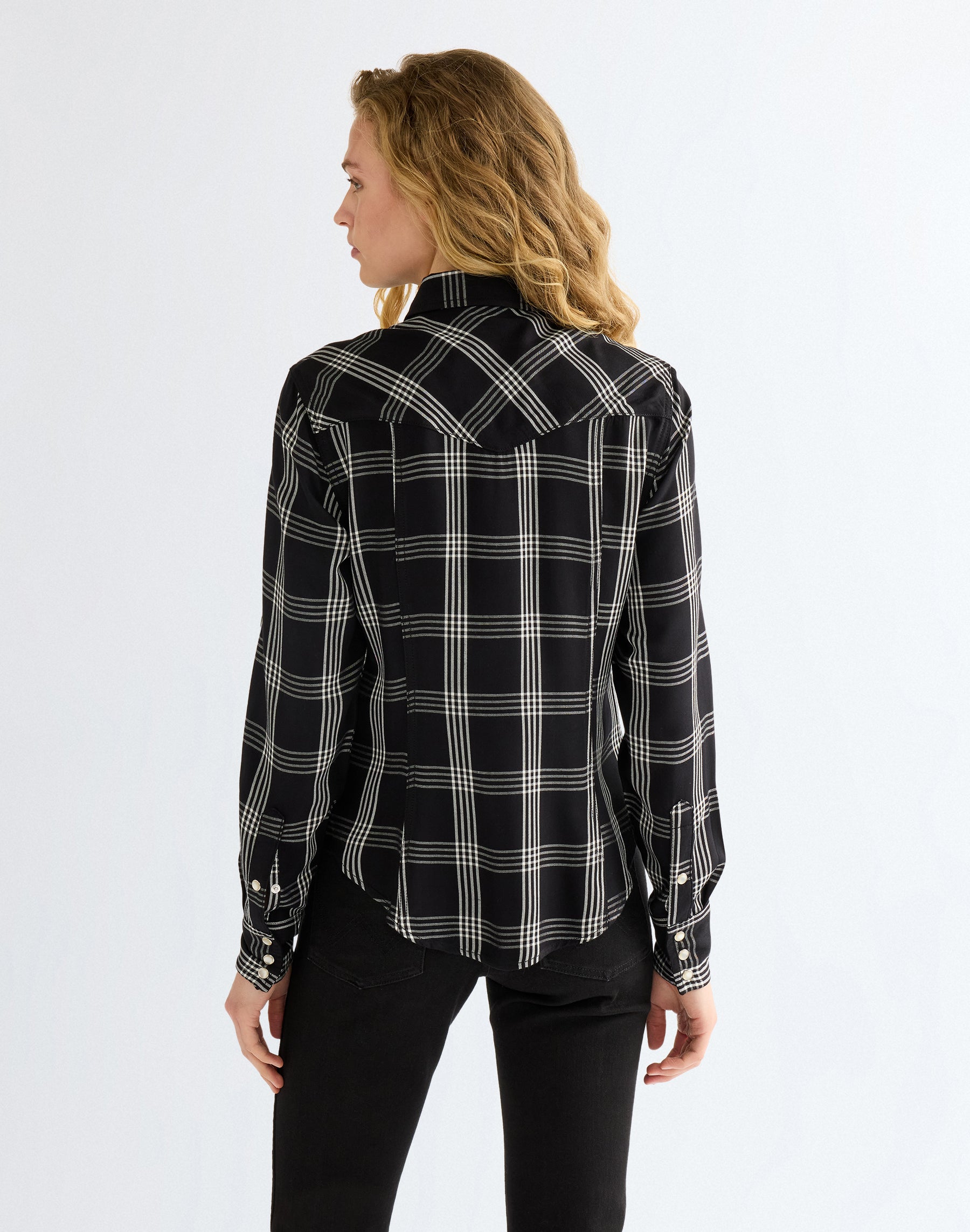 Langarmhemd Western in Black Hemden Wrangler