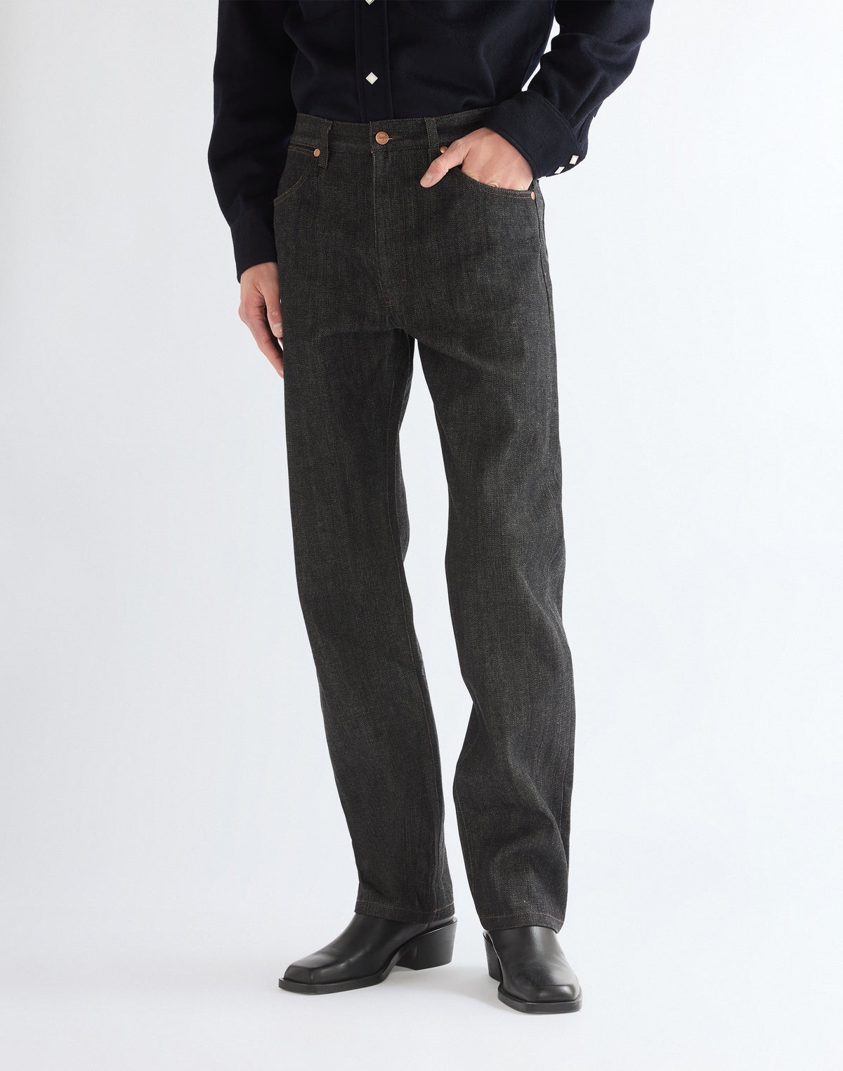 Jeans 13Mwz in Black Raw Jeans Wrangler