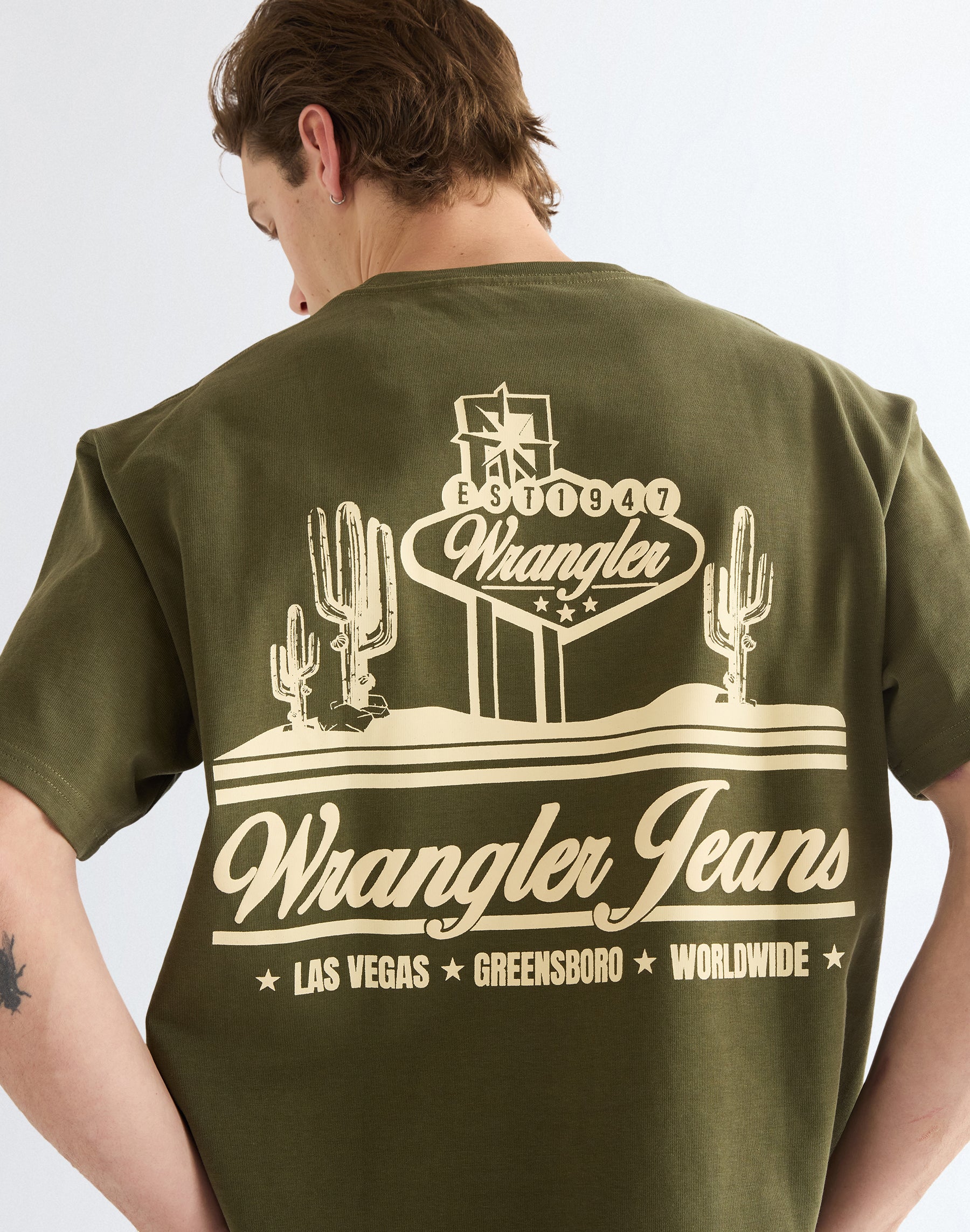 T-Shirt Vintage in Olive Night T-Shirts Wrangler