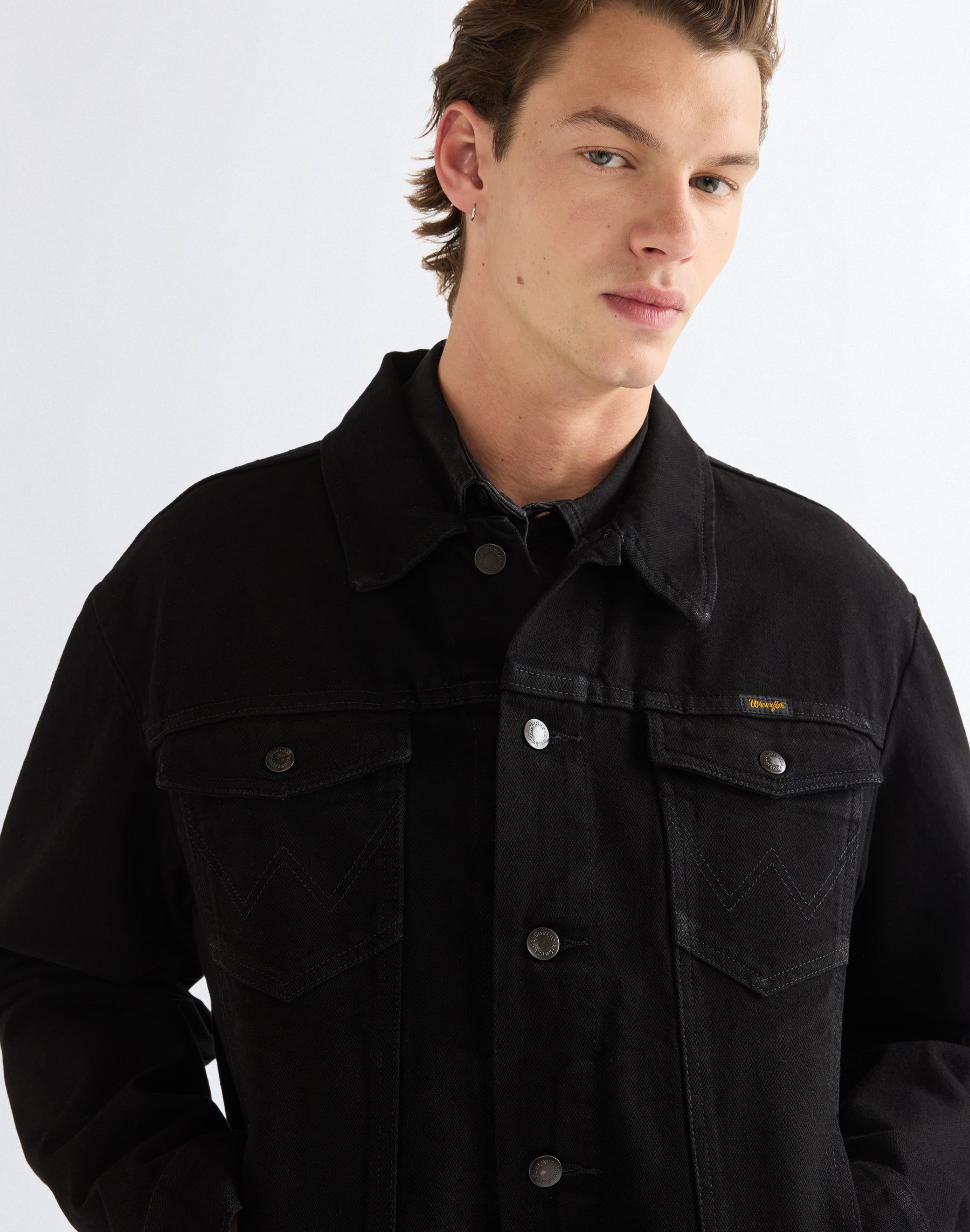Jeansjacke Cowboy Cut in Shadow Black Jacken Wrangler
