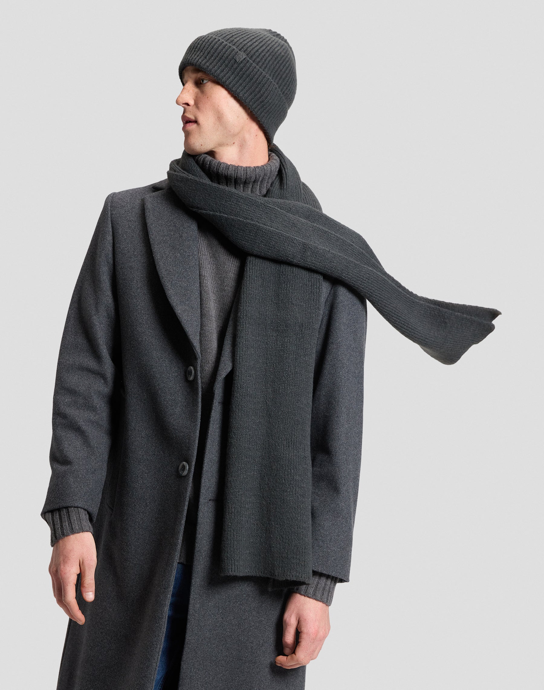 Mütze & Schal Set Xmas Pack in Gray Pinstripe Schals Lee