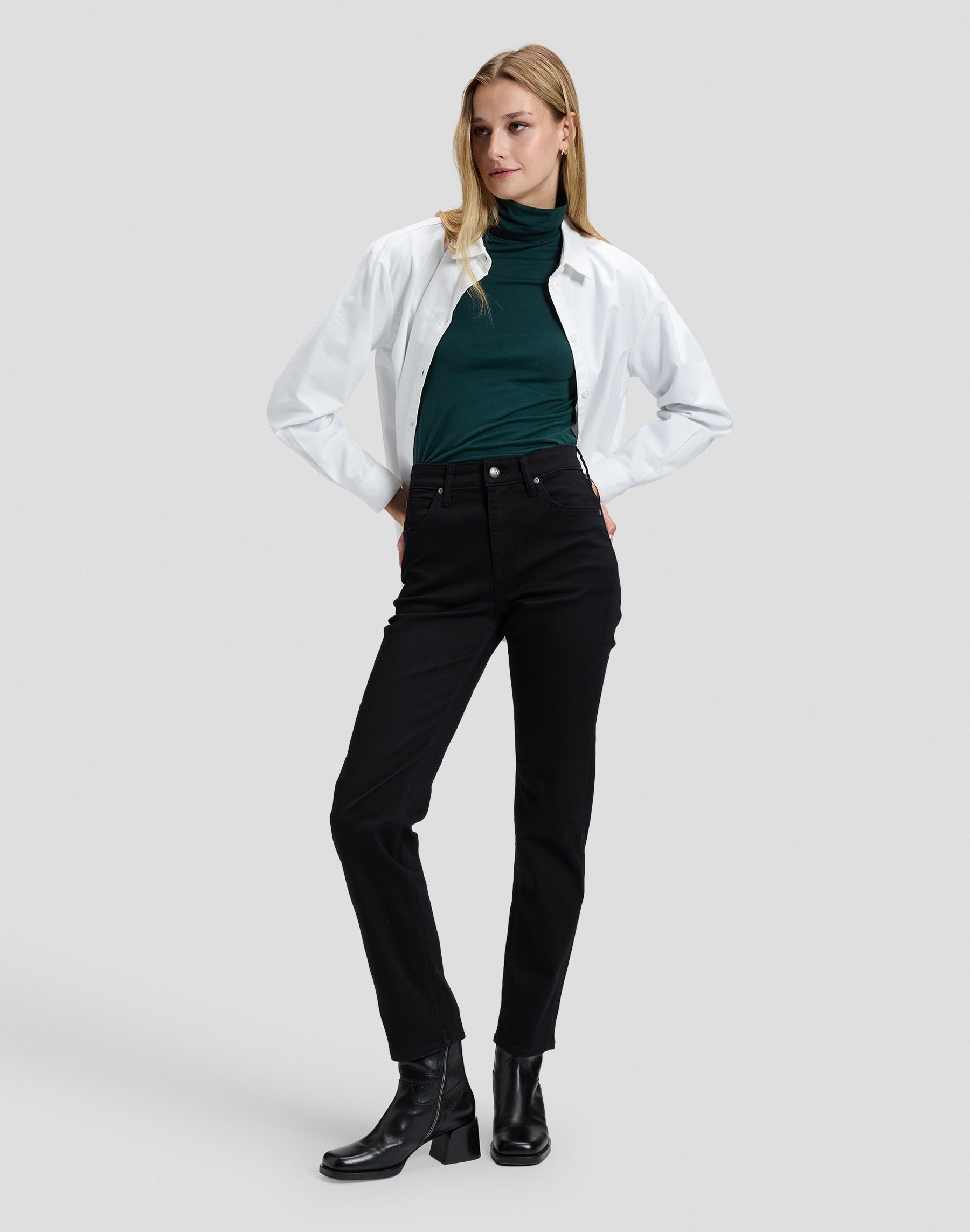 Jeans Carol in Base Black Jeans Lee