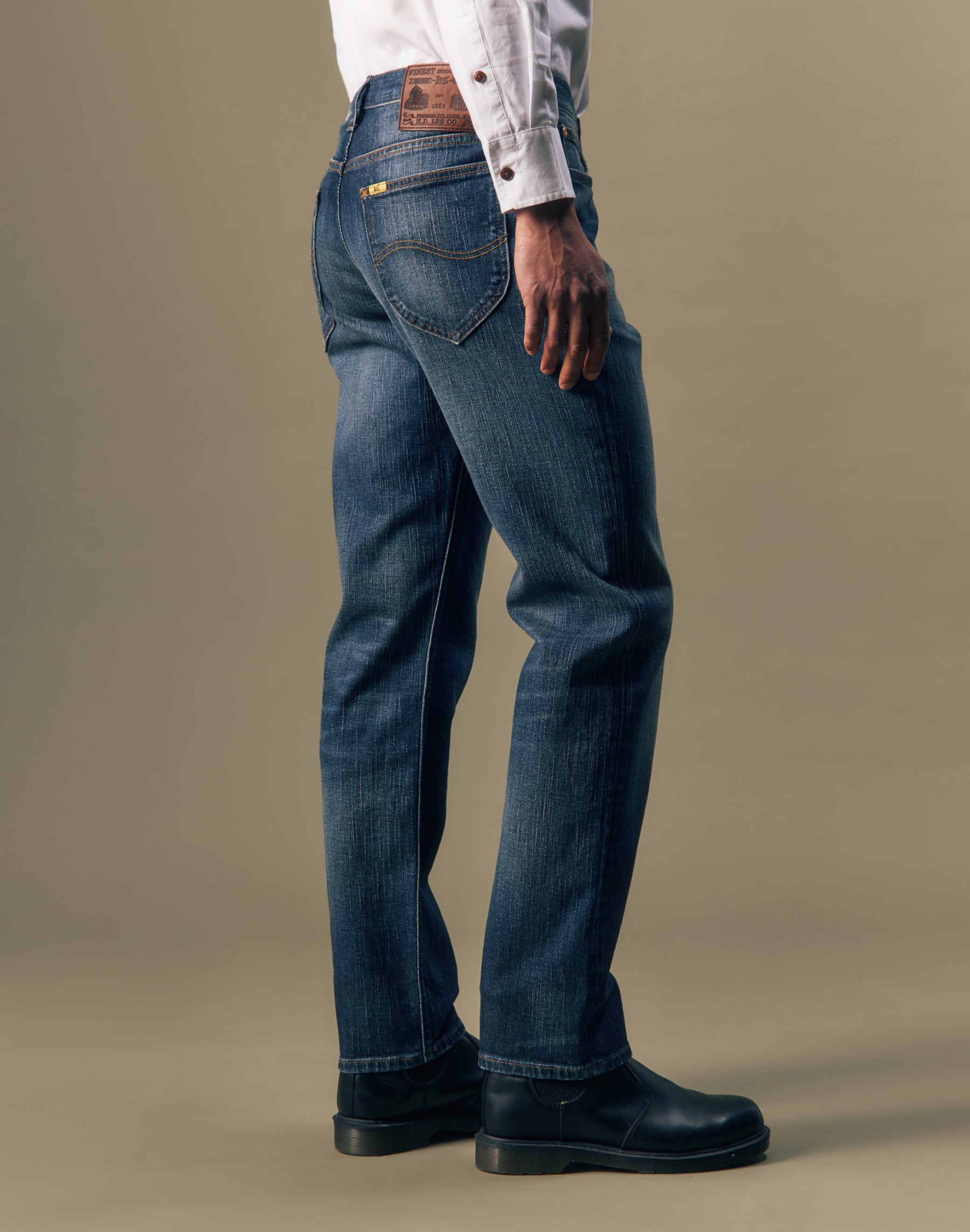 Jeans Regular Tapered in Gold Sunday Jeans Lee