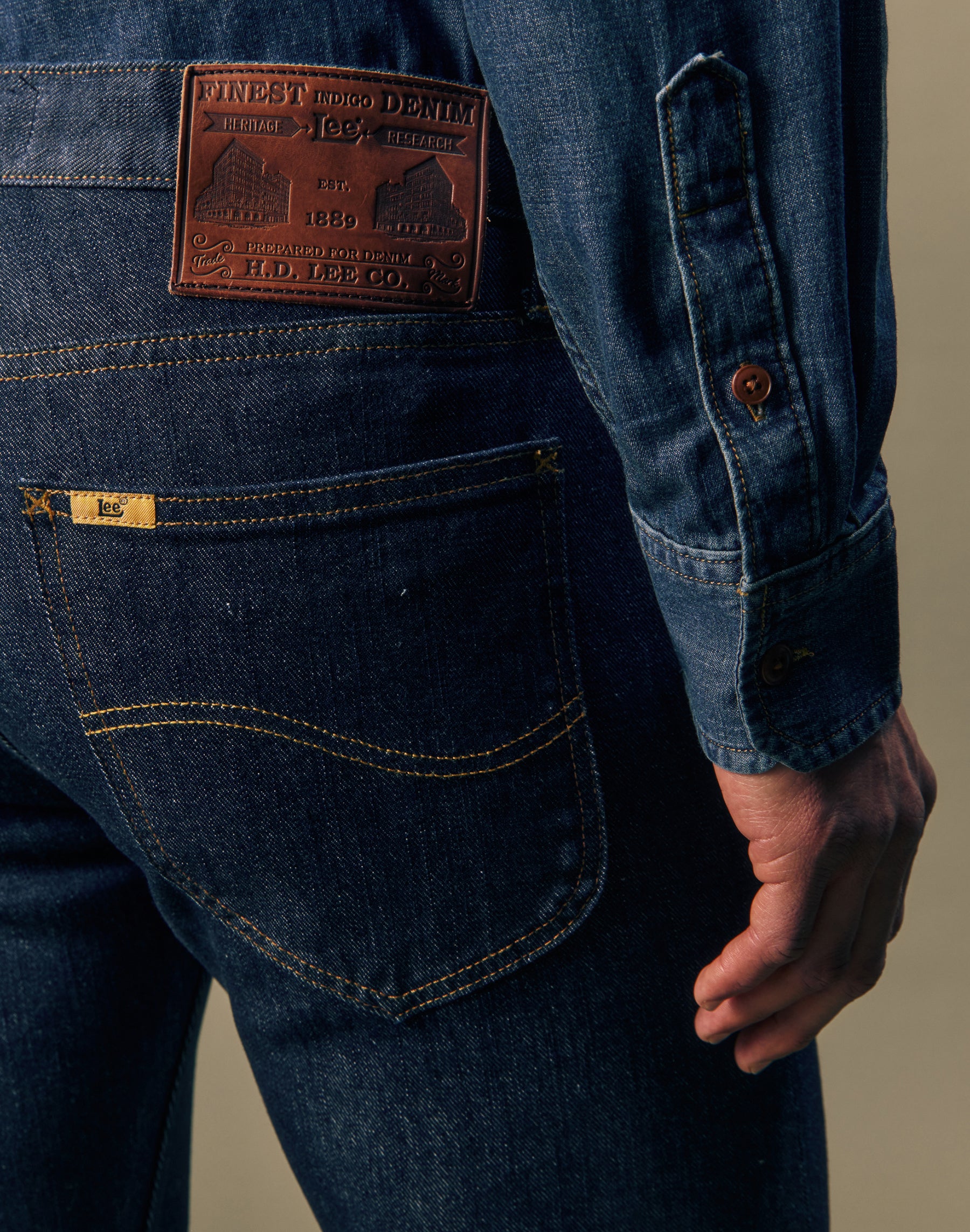 Jeans Slim Straight in Pure Gold Jeans Lee