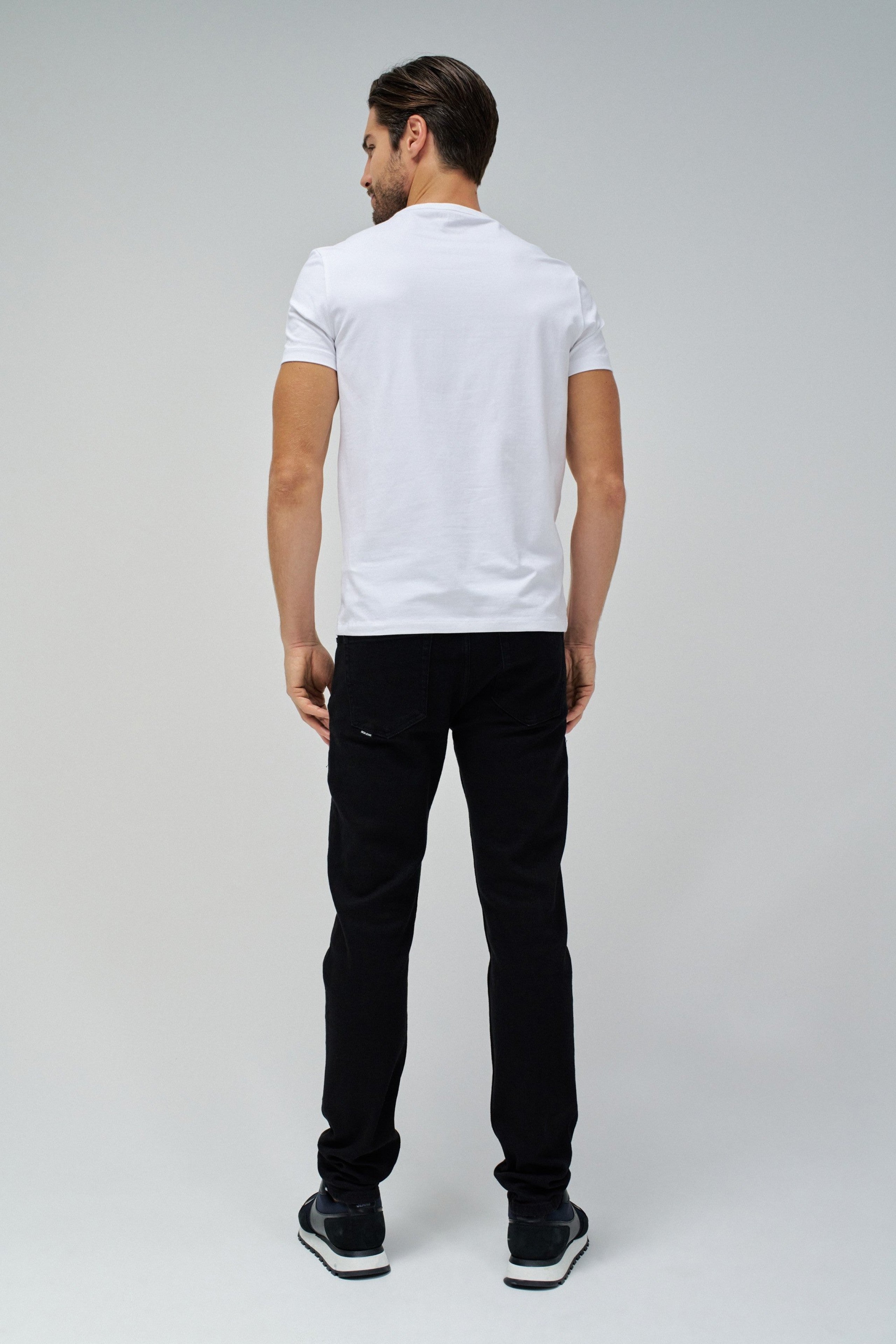 Vneck Cotton Lycra T-Shirt Metal Badge in White T-Shirts Salsa Jeans